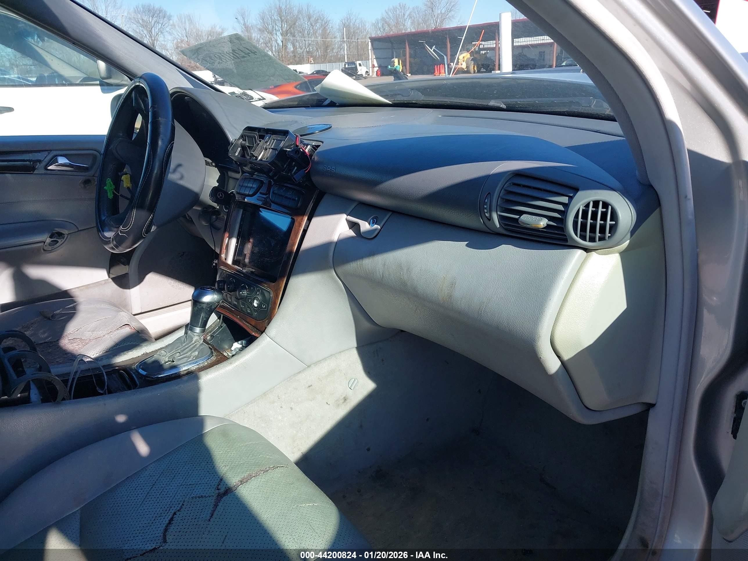 2004 Mercedes-benz C 240   Gray vin: WDBRF61J14E018790