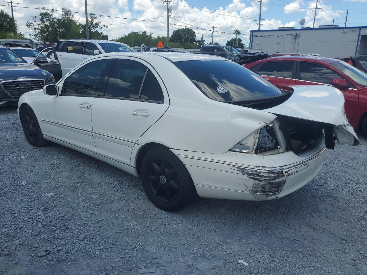 2004 Mercedes-benz C 240 Cream vin: WDBRF61J14F459572