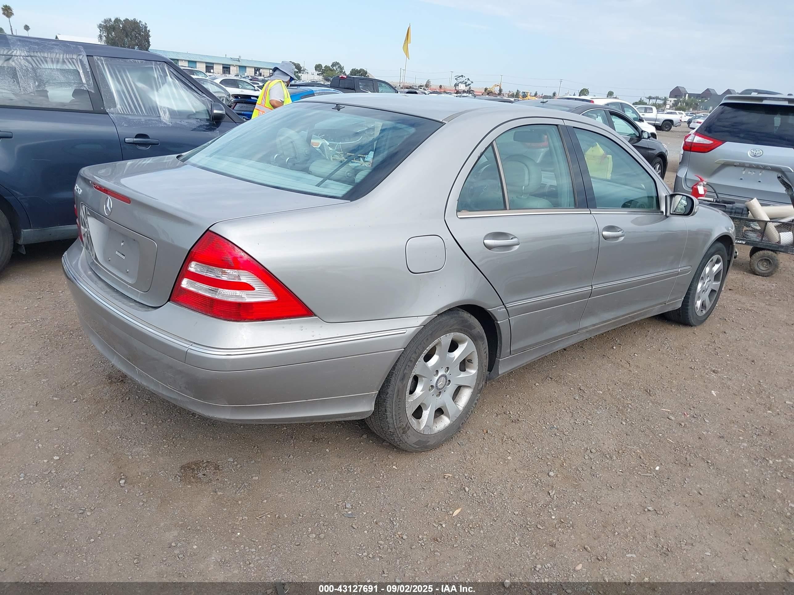 2005 Mercedes-benz C 240 Luxury Gray vin: WDBRF61J15A789470