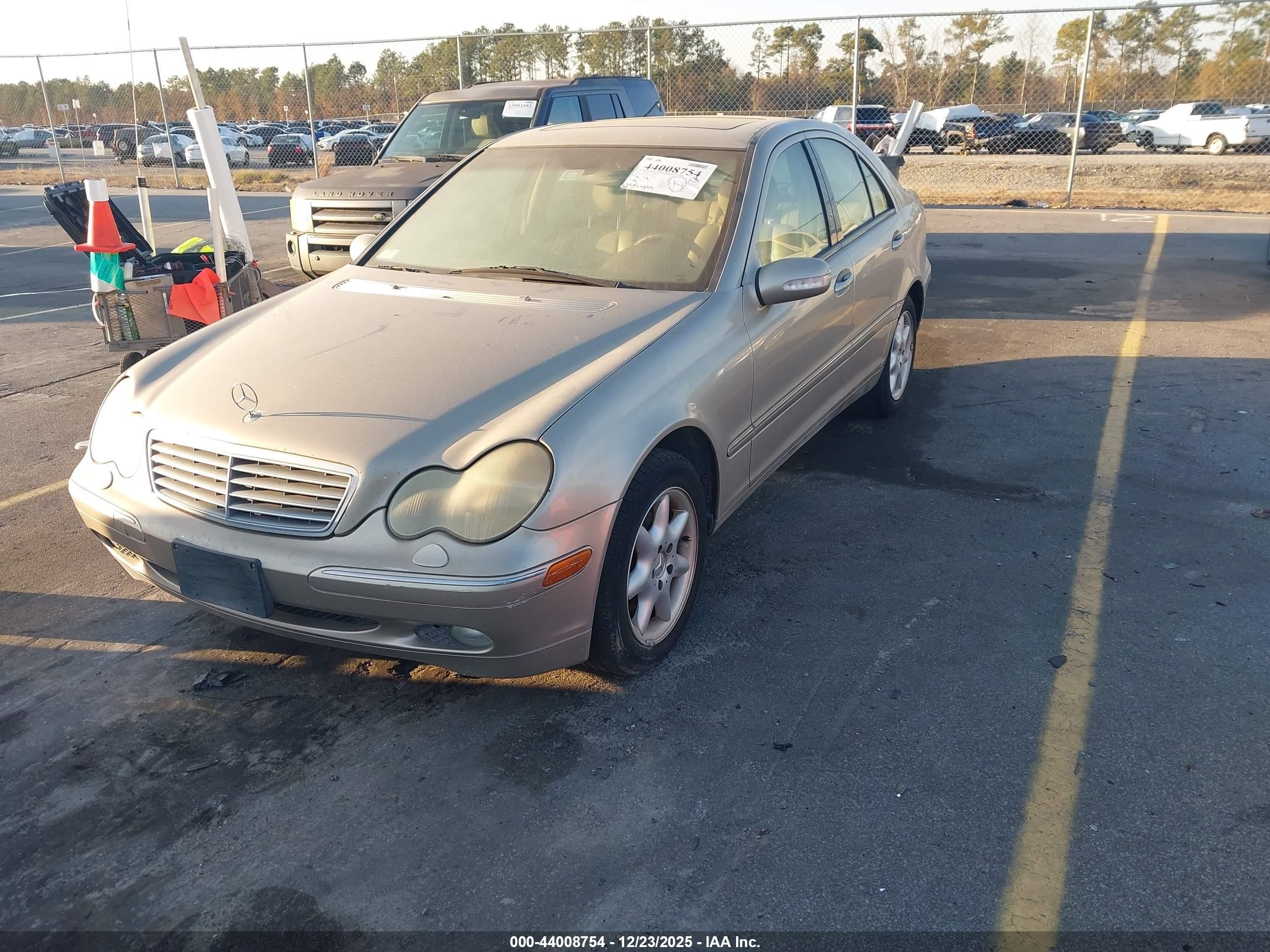 2001 Mercedes-benz C 240   Gold vin: WDBRF61J21F014849