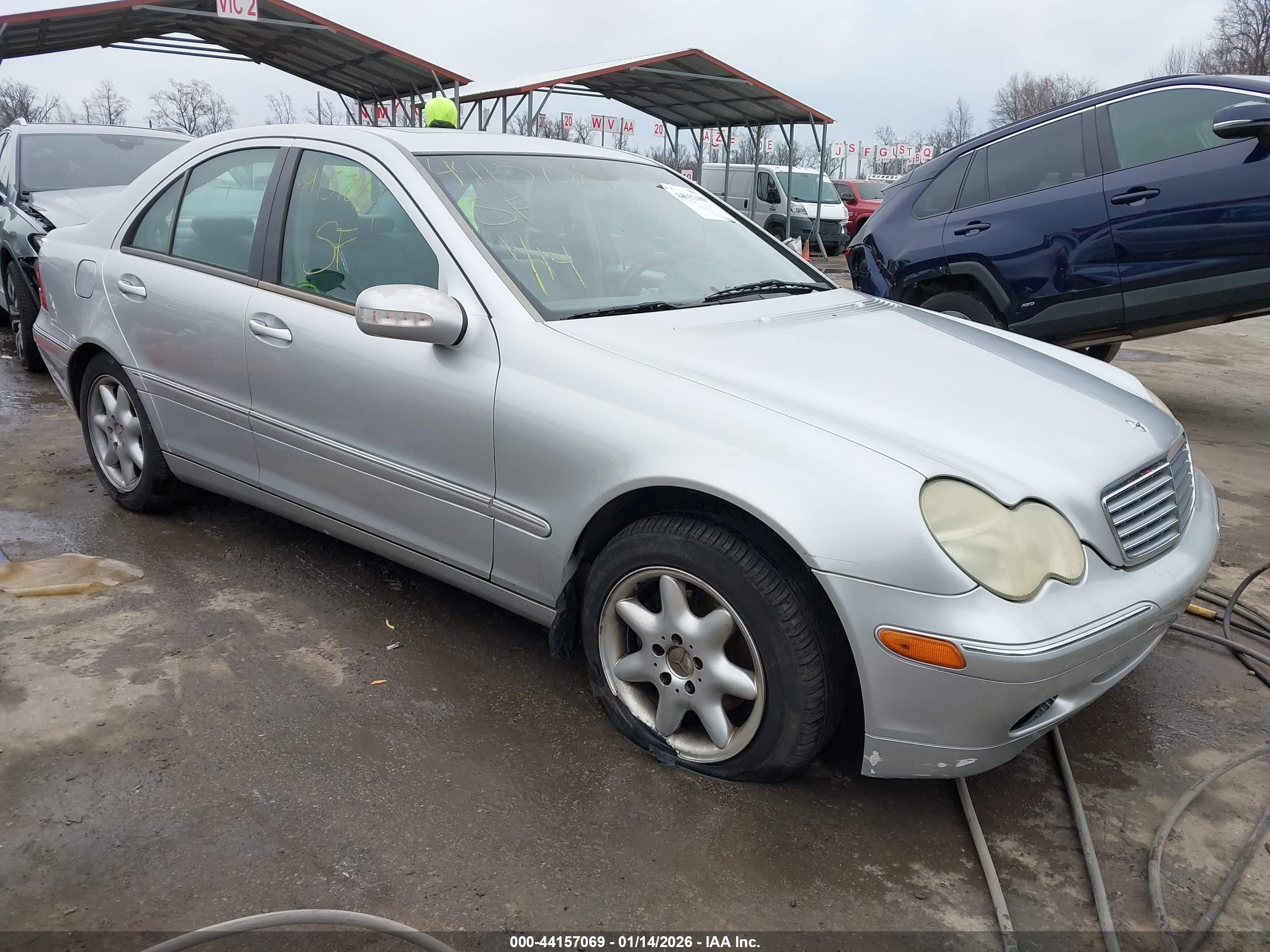 2001 Mercedes-benz C 240   Silver vin: WDBRF61J21F090331