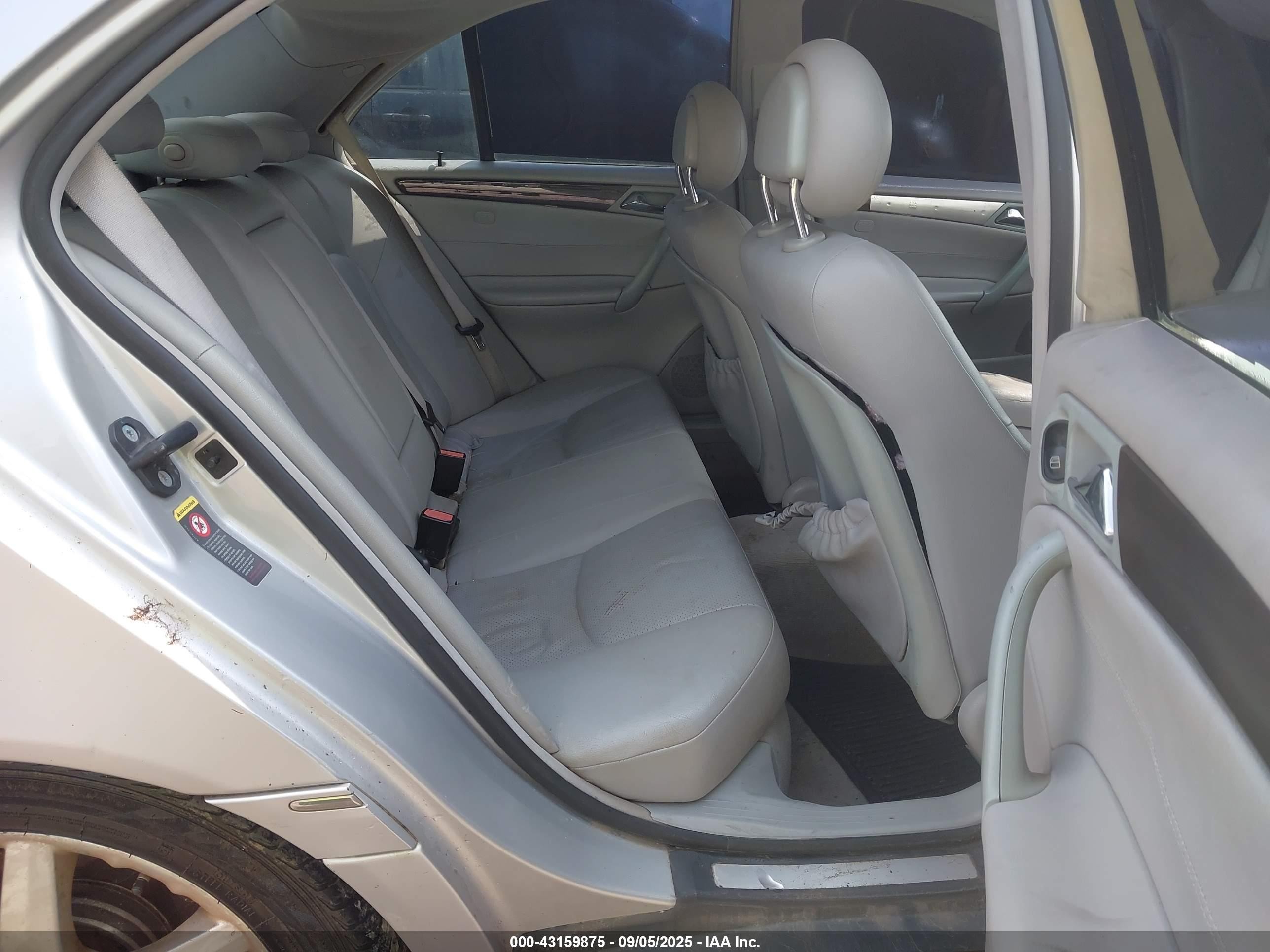 2002 Mercedes-benz C 240   Silver vin: WDBRF61J22E004586