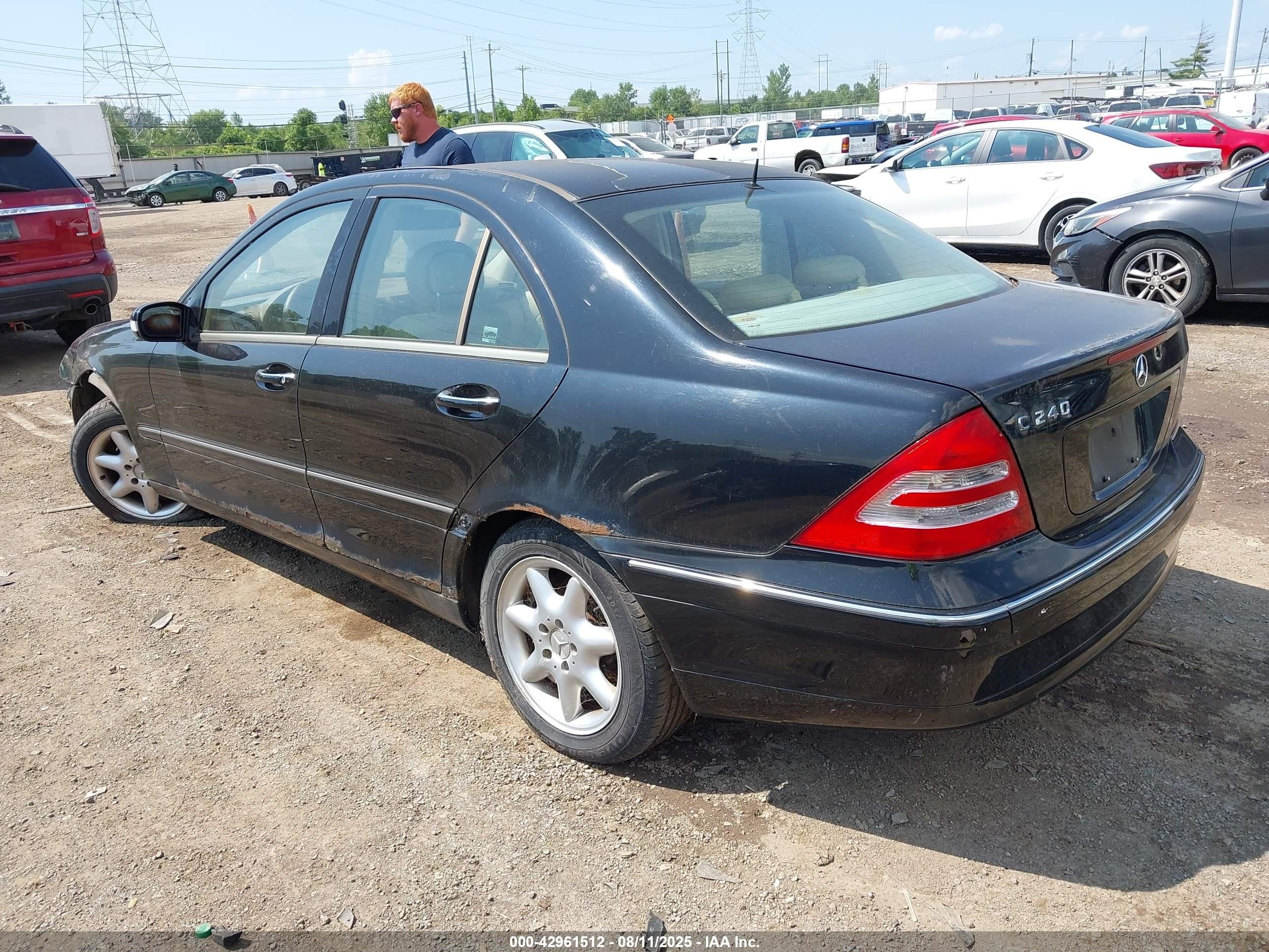 2002 Mercedes-benz C 240   Black vin: WDBRF61J22E005317