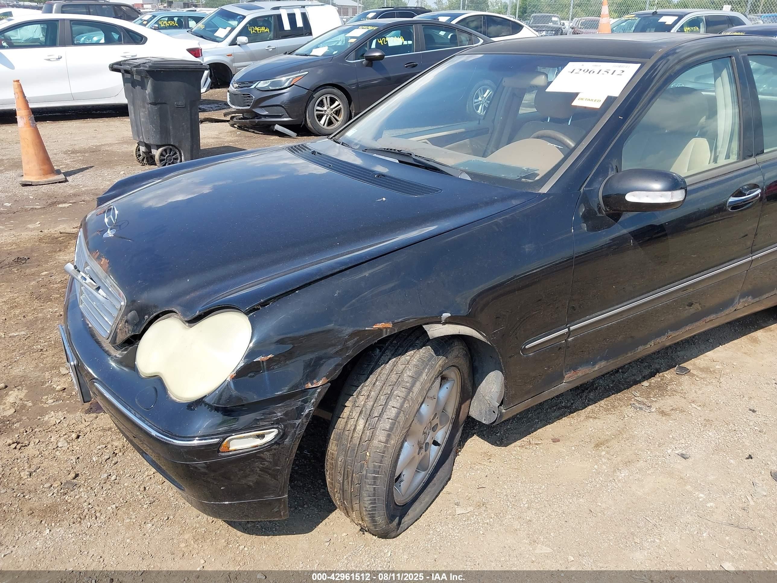 2002 Mercedes-benz C 240   Black vin: WDBRF61J22E005317