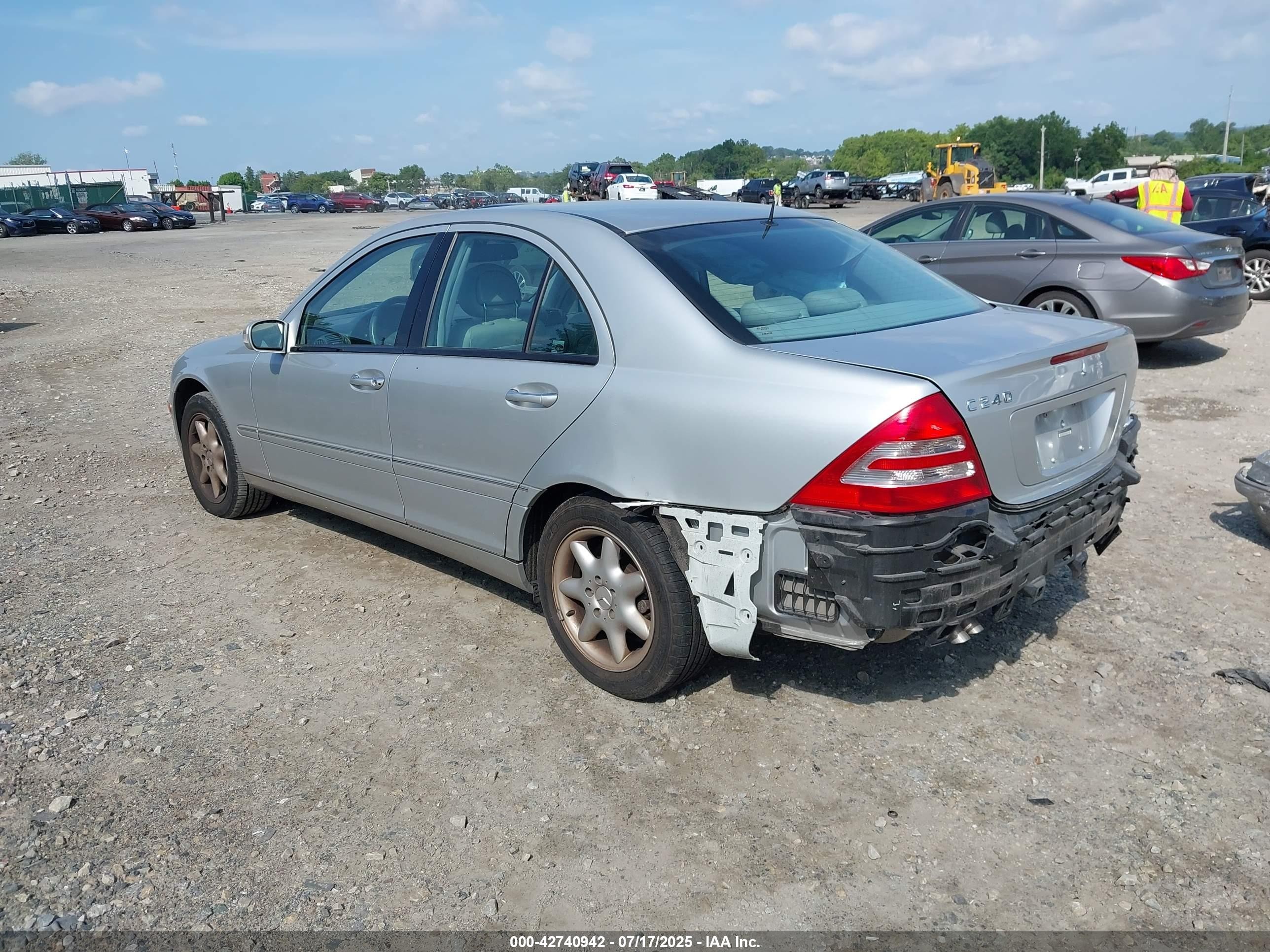 2002 Mercedes-benz C 240   Silver vin: WDBRF61J22F188793