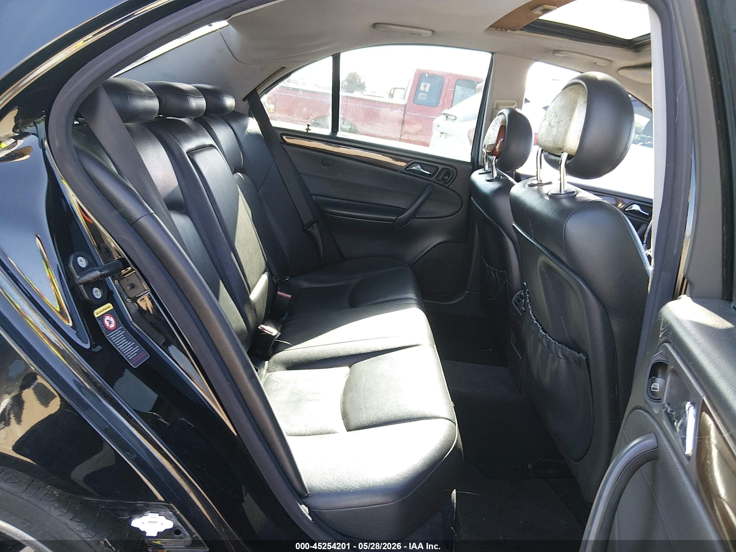 2002 Mercedes-benz C 240   Черный vin: WDBRF61J22F199907