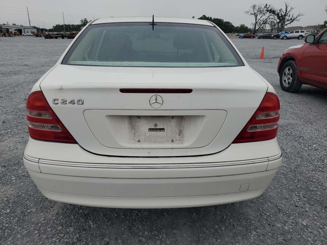 2002 Mercedes-benz C 240 Белый vin: WDBRF61J22F207729