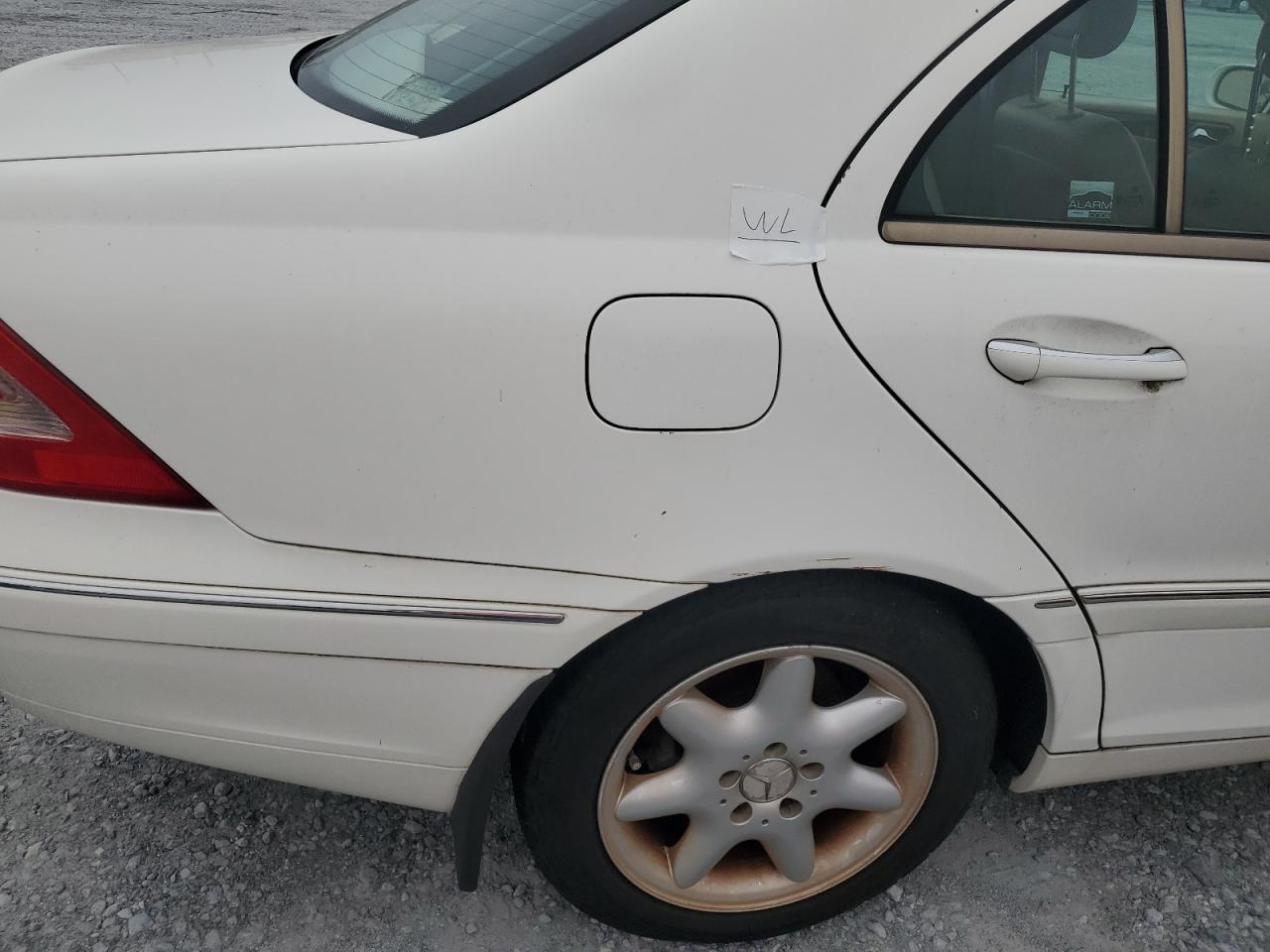 2002 Mercedes-benz C 240 Белый vin: WDBRF61J22F207729