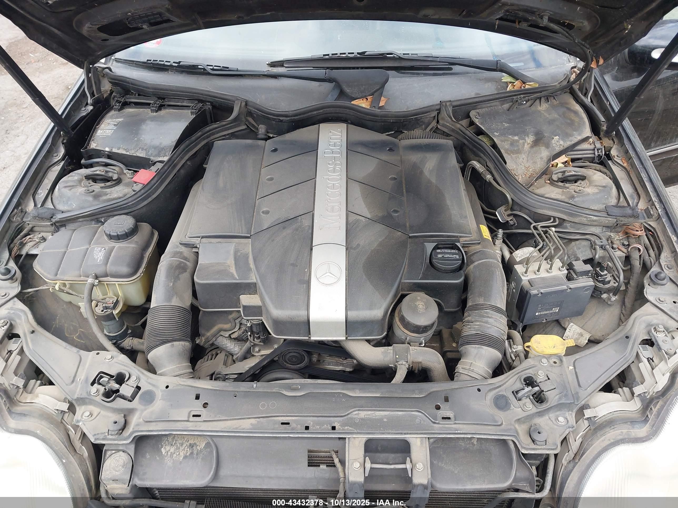 2002 Mercedes-benz C 240   Черный vin: WDBRF61J22F215314