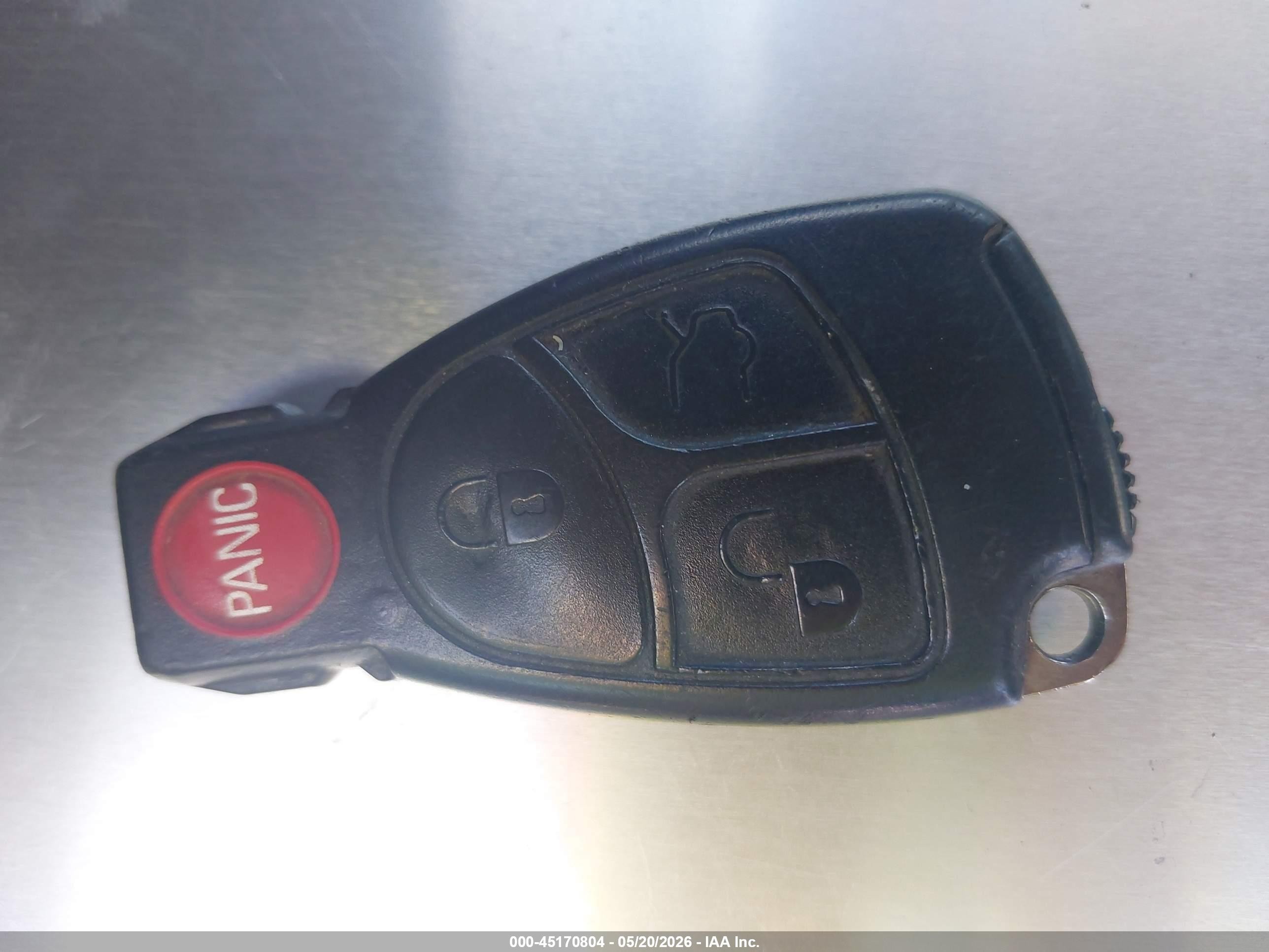 2002 Mercedes-benz C 240   Серебряный vin: WDBRF61J22F274749