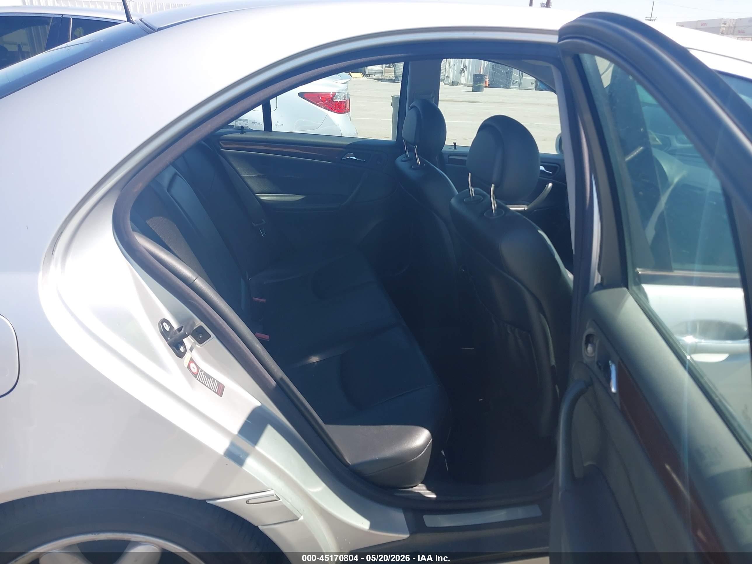 2002 Mercedes-benz C 240   Серебряный vin: WDBRF61J22F274749