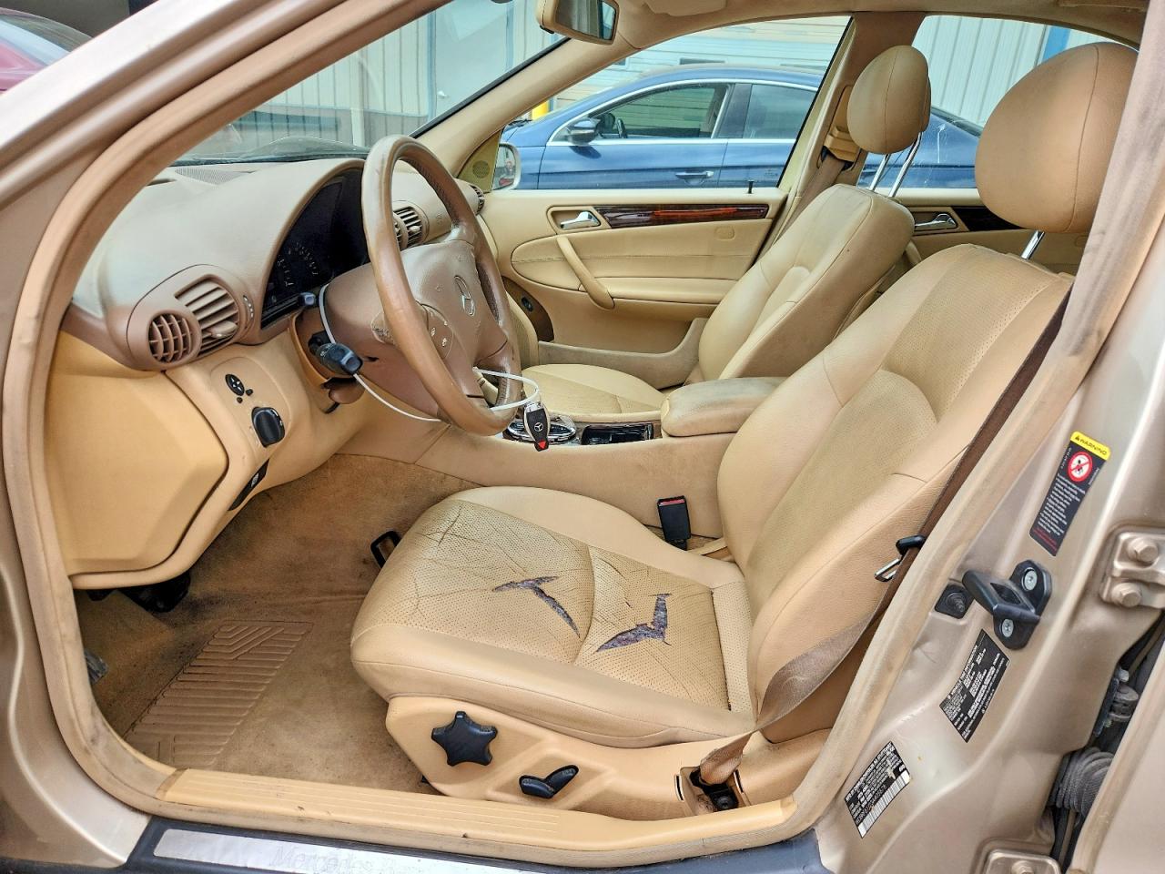 2003 Mercedes-benz C 240 Бежевый vin: WDBRF61J23A405676