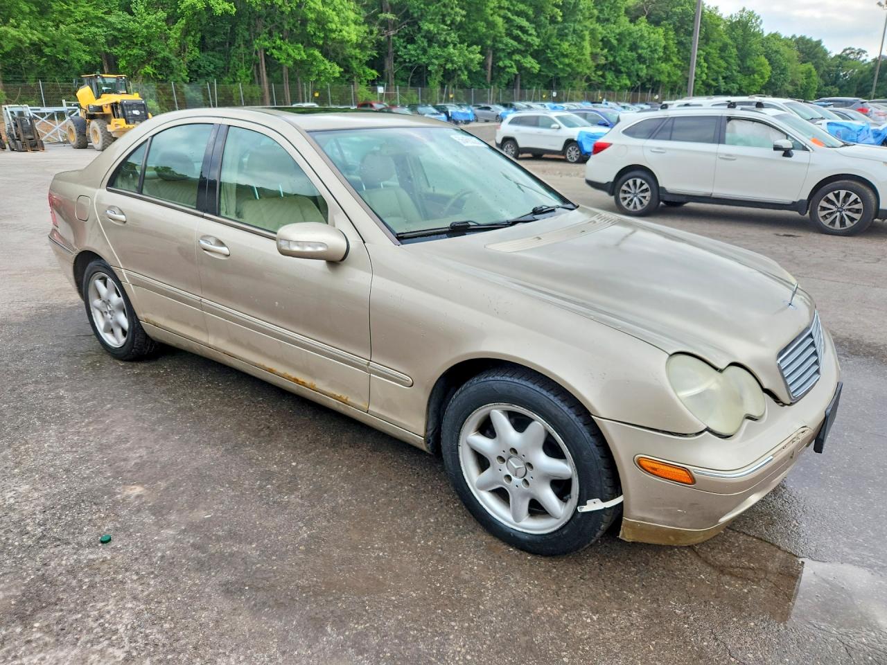 2003 Mercedes-benz C 240 Бежевый vin: WDBRF61J23A405676
