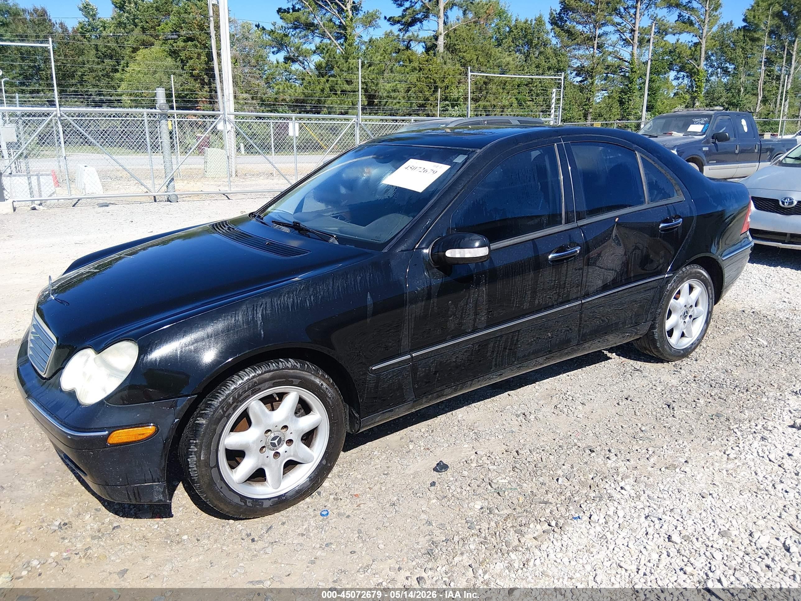 2003 Mercedes-benz C 240   Черный vin: WDBRF61J23A420324