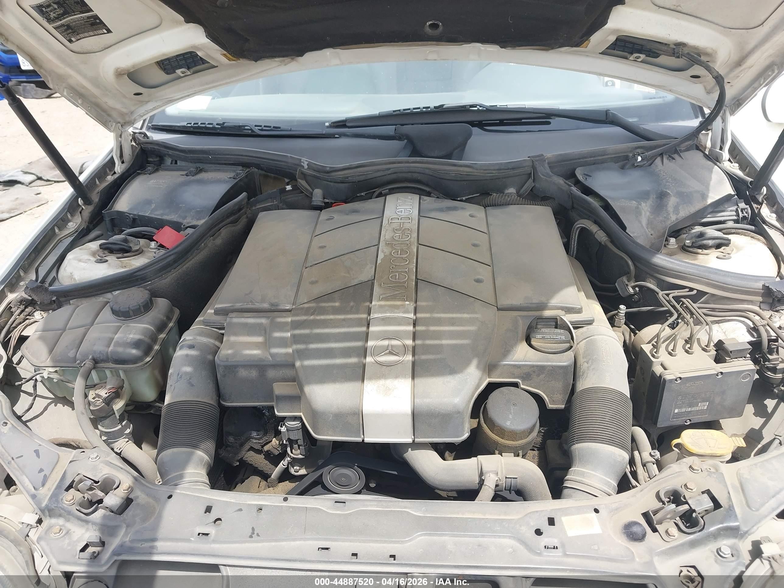 2003 Mercedes-benz C 240   Белый vin: WDBRF61J23A530189