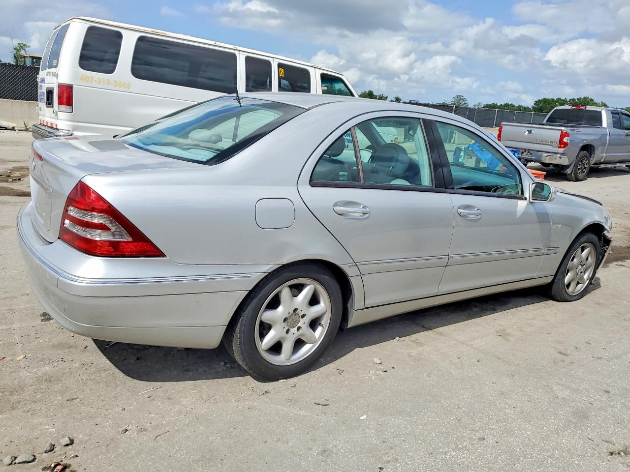 2003 Mercedes-benz C 240 Silver vin: WDBRF61J23E012382
