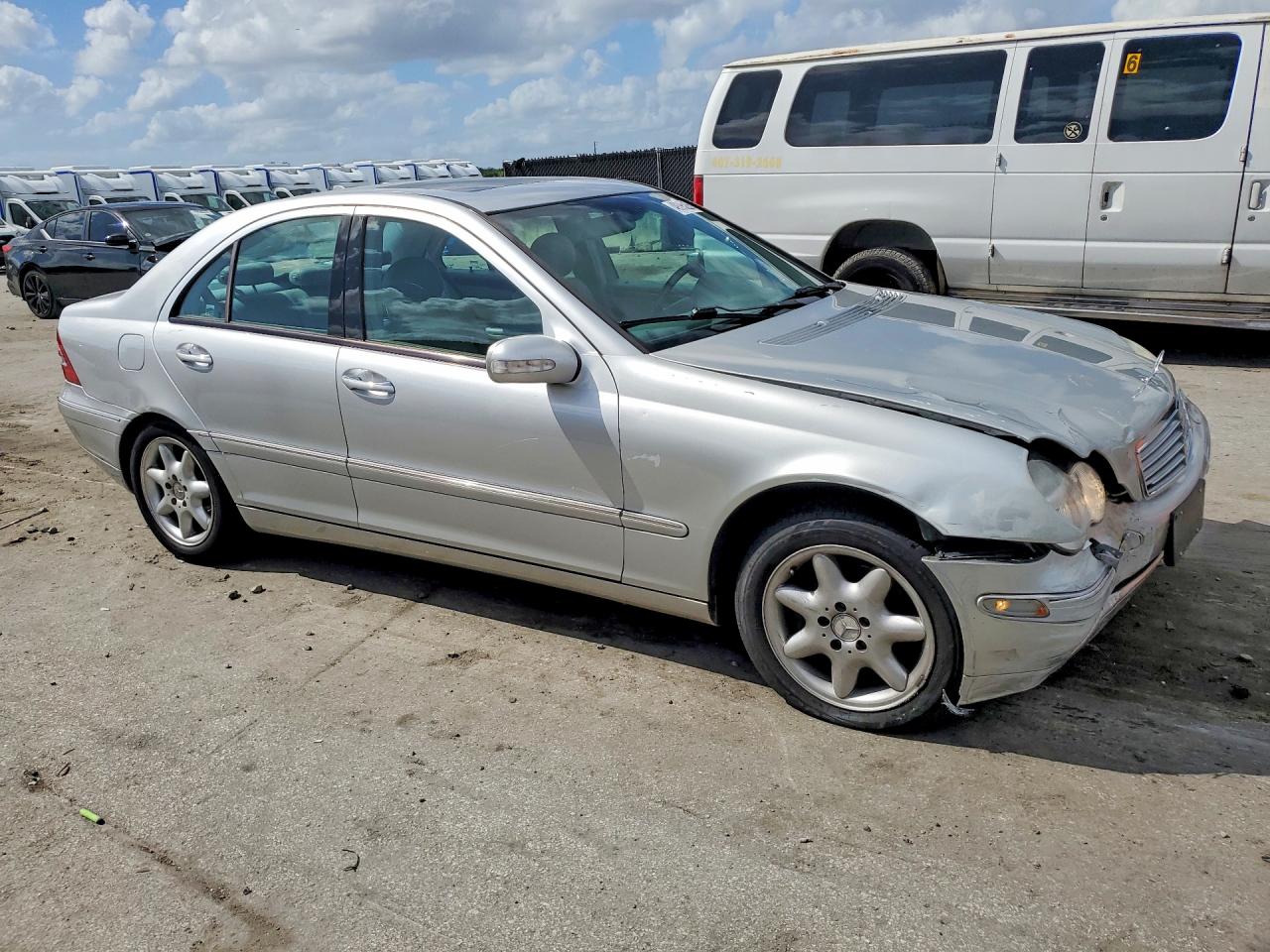 2003 Mercedes-benz C 240 Silver vin: WDBRF61J23E012382