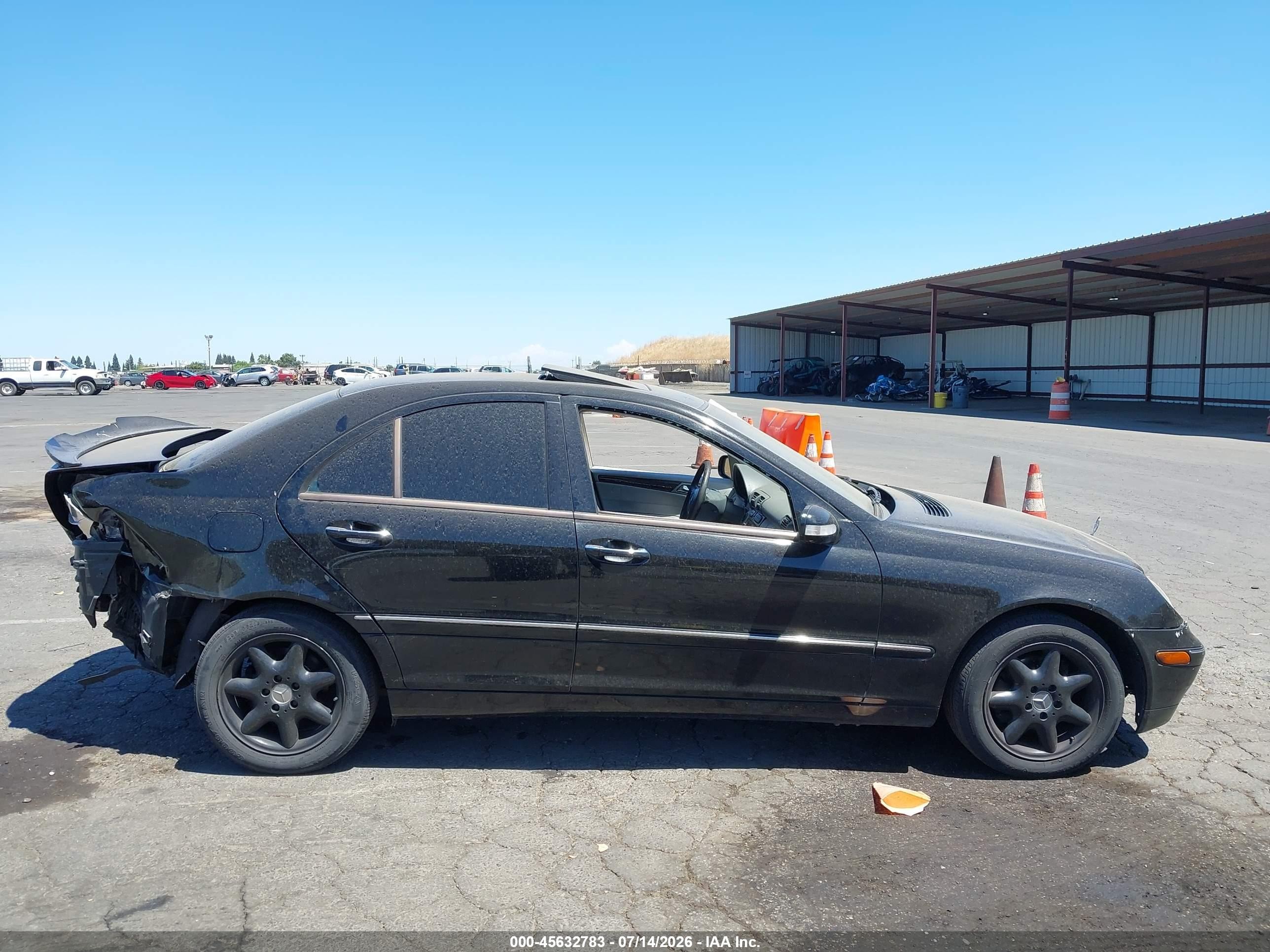 2004 Mercedes-benz C 240 Black vin: WDBRF61J24F547627
