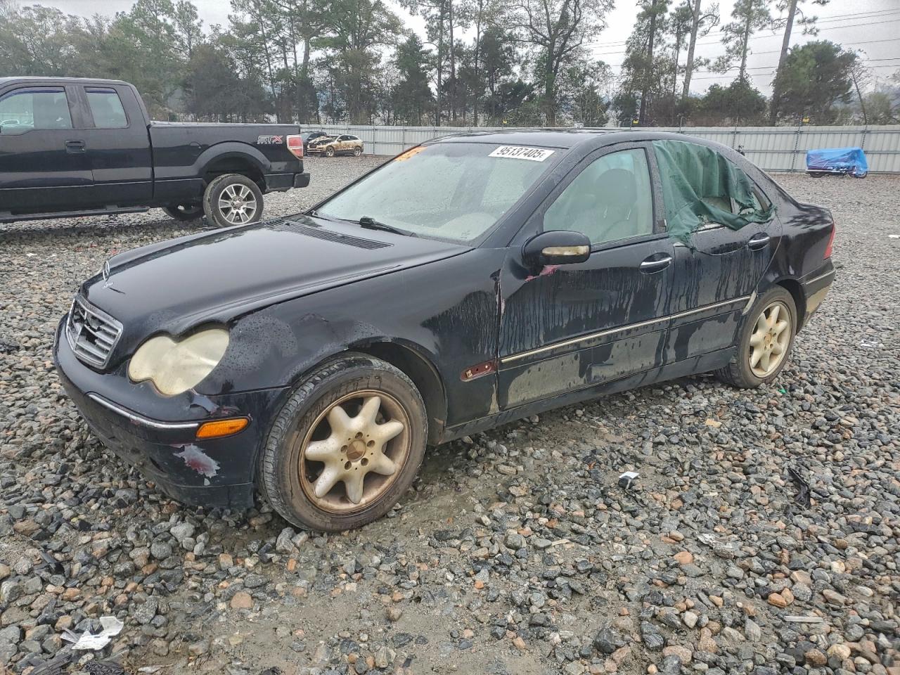 2001 Mercedes-benz C 240 Black vin: WDBRF61J31F076938