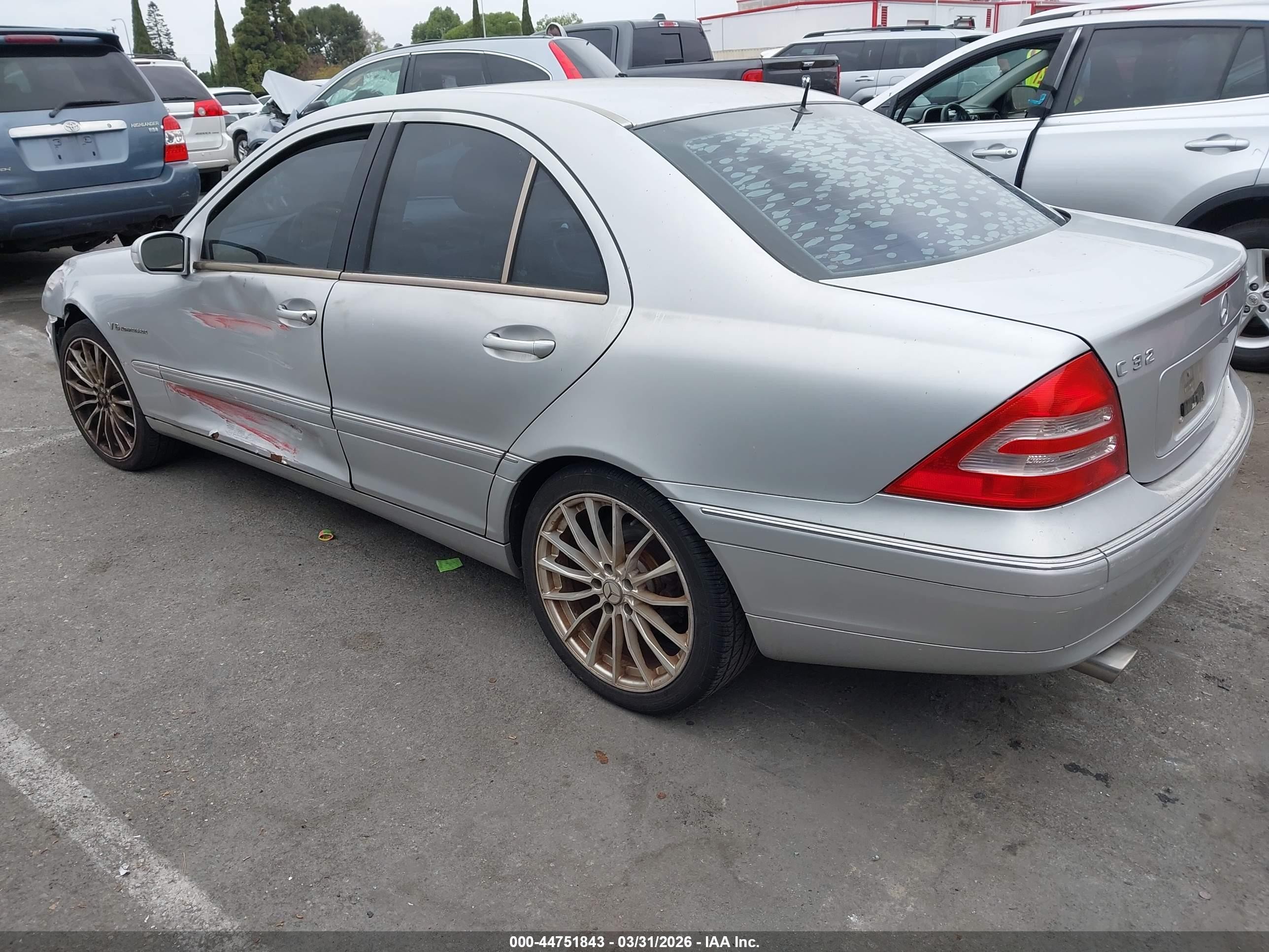 2002 Mercedes-benz C 240   Silver vin: WDBRF61J32F185210