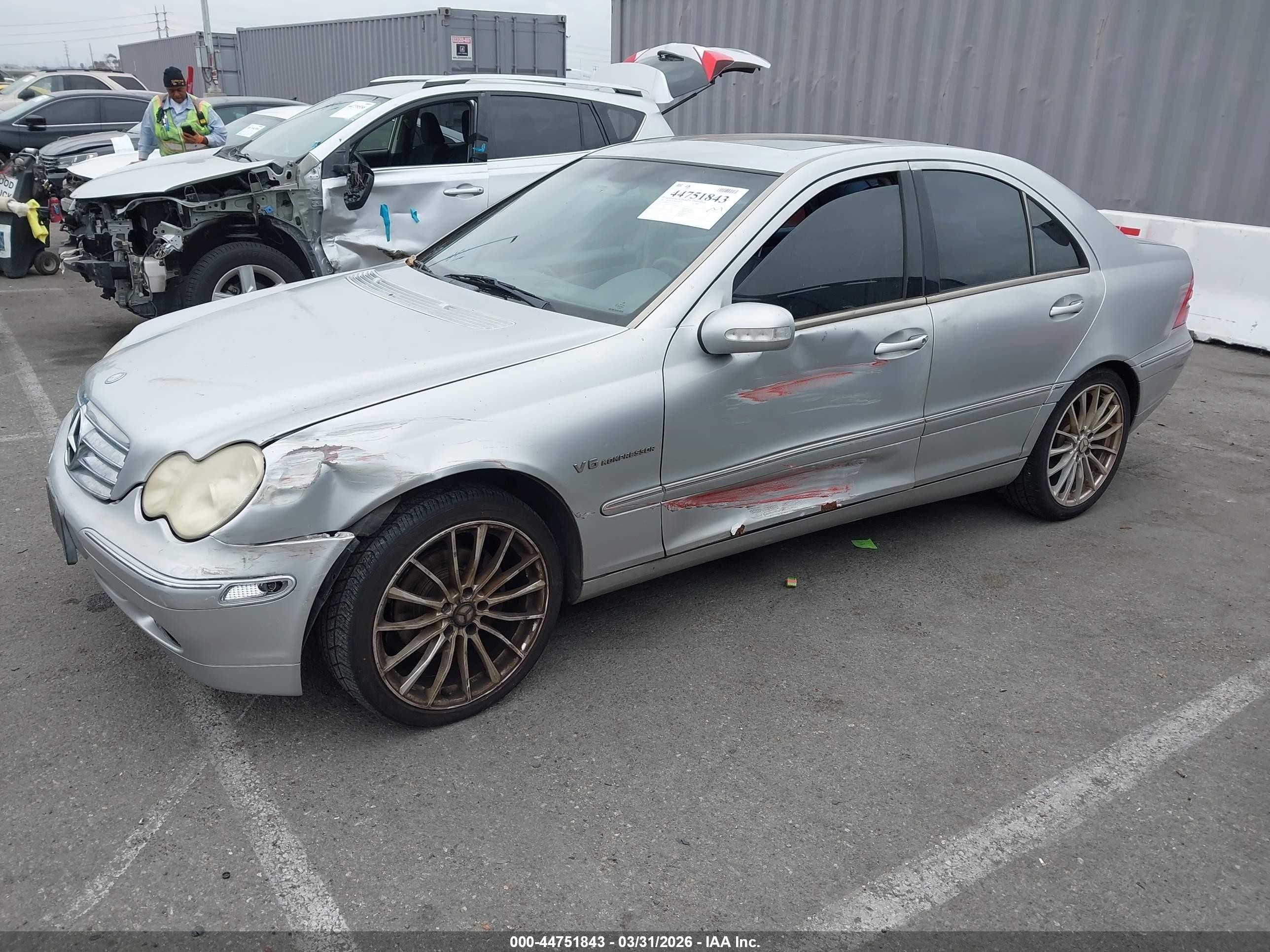 2002 Mercedes-benz C 240   Silver vin: WDBRF61J32F185210