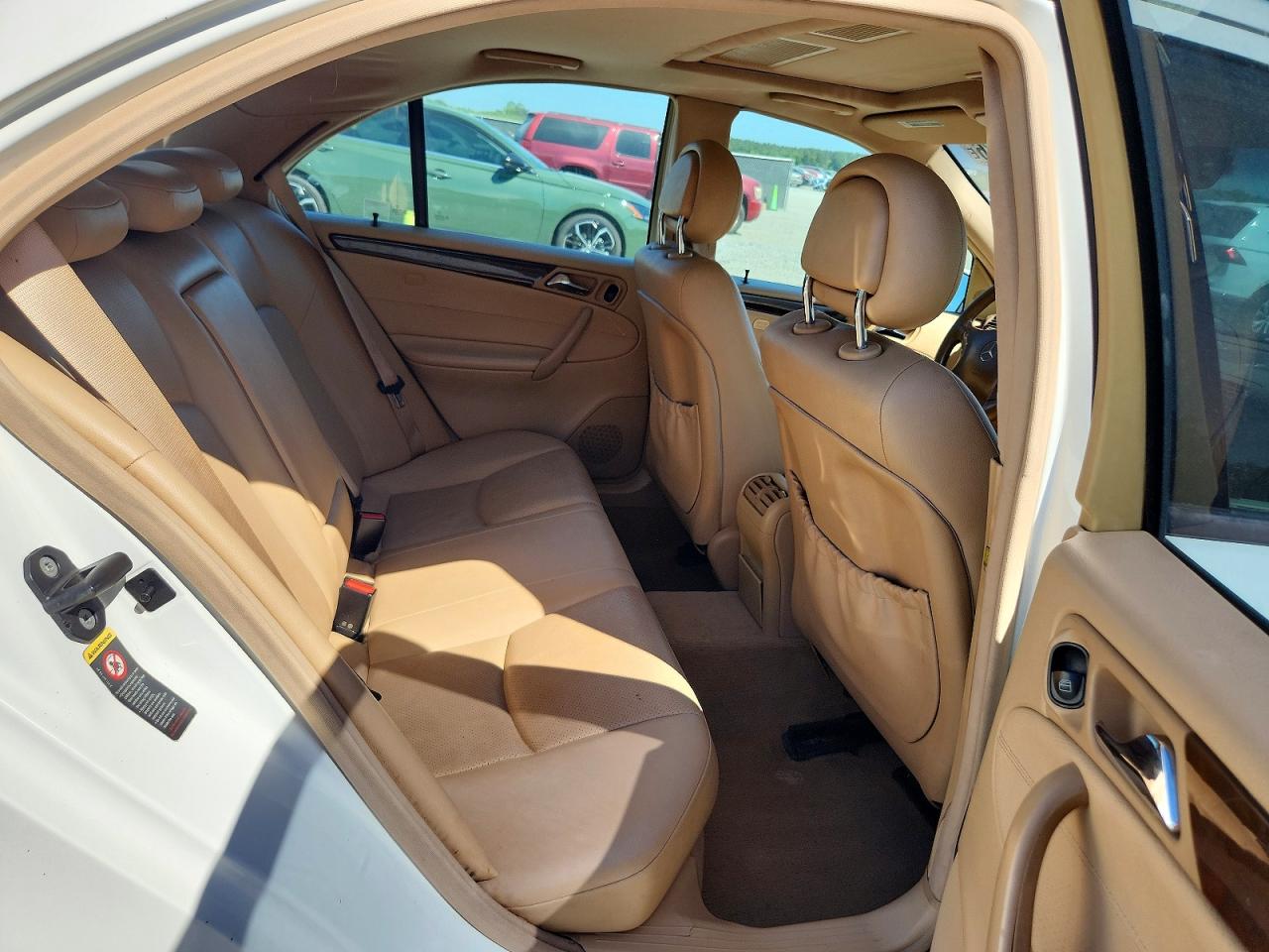 2002 Mercedes-benz C 240 Белый vin: WDBRF61J32F272167