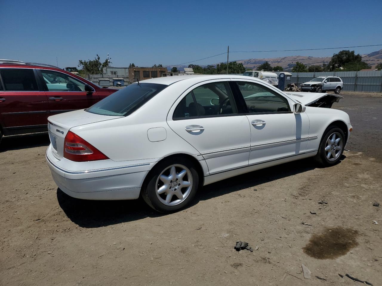 2002 Mercedes-benz C 240 Белый vin: WDBRF61J32F283783