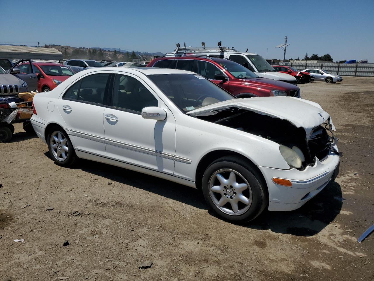 2002 Mercedes-benz C 240 Белый vin: WDBRF61J32F283783