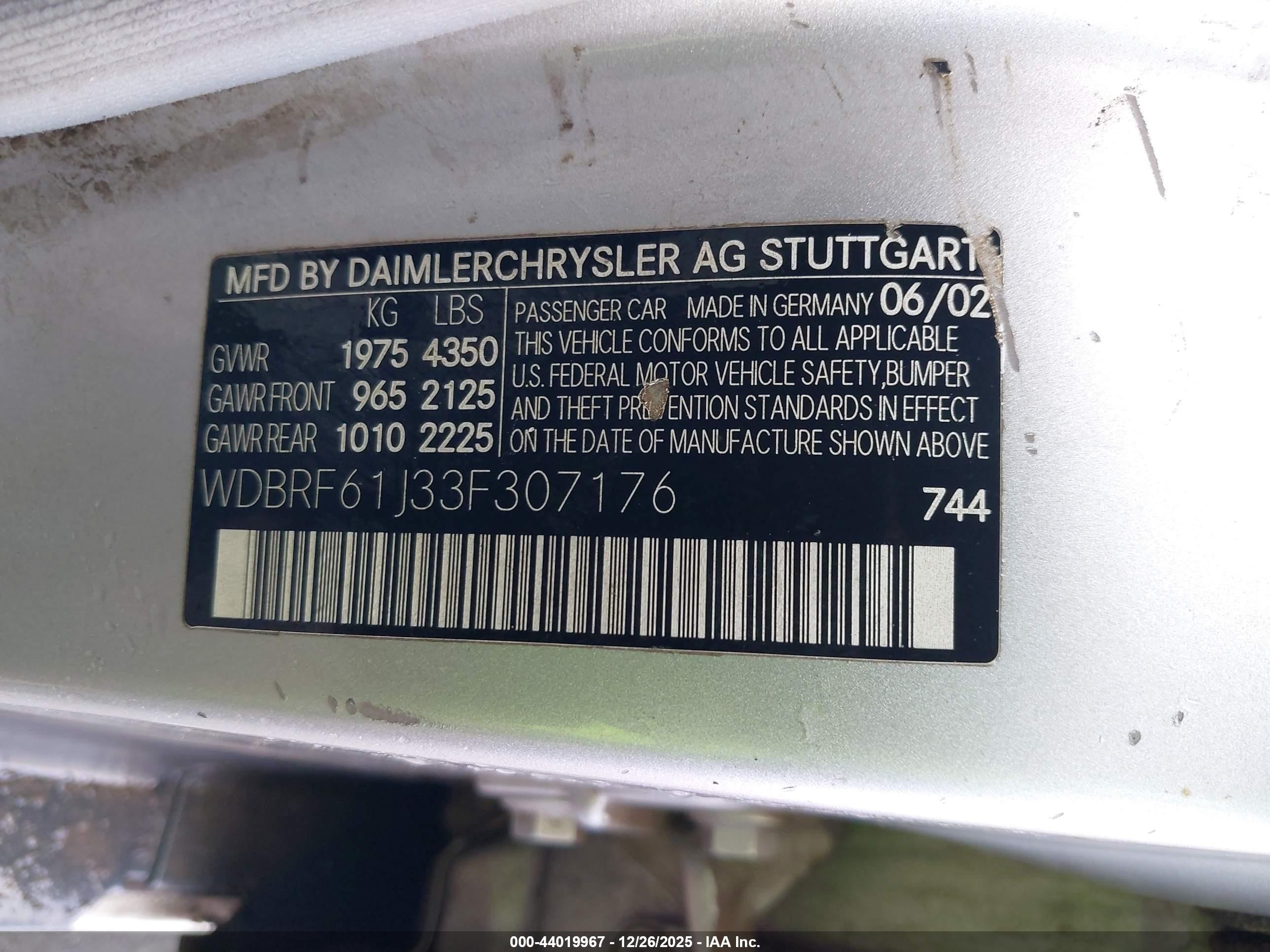 2003 Mercedes-benz C 240   Silver vin: WDBRF61J33F307176