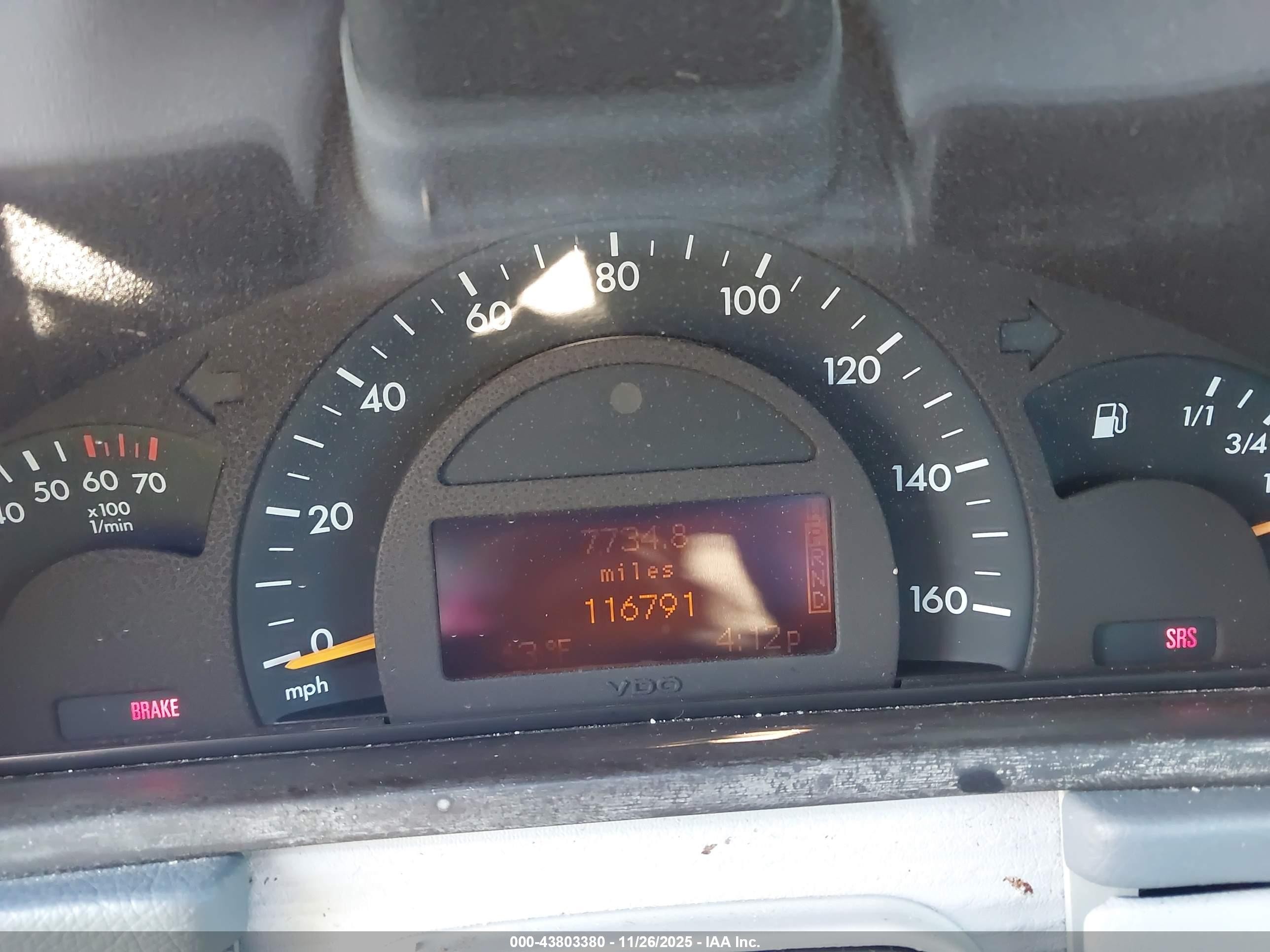 2003 Mercedes-benz C 240   Серебряный vin: WDBRF61J33F343854