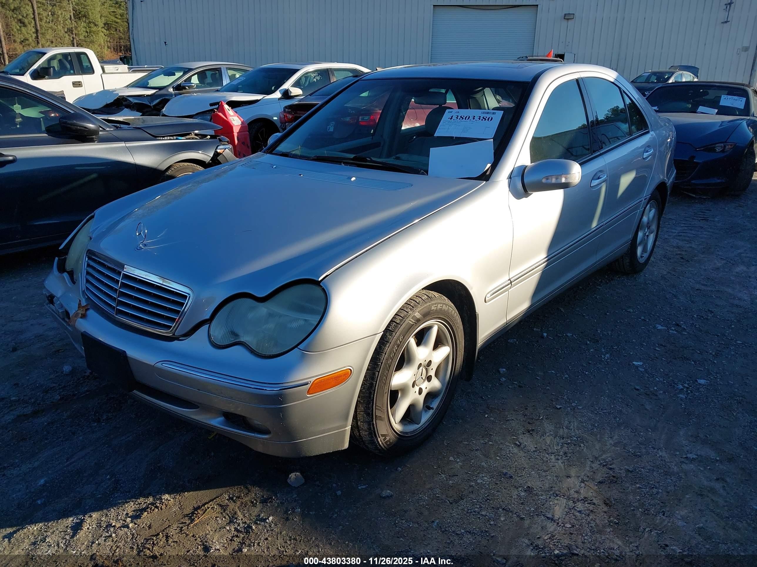 2003 Mercedes-benz C 240   Серебряный vin: WDBRF61J33F343854
