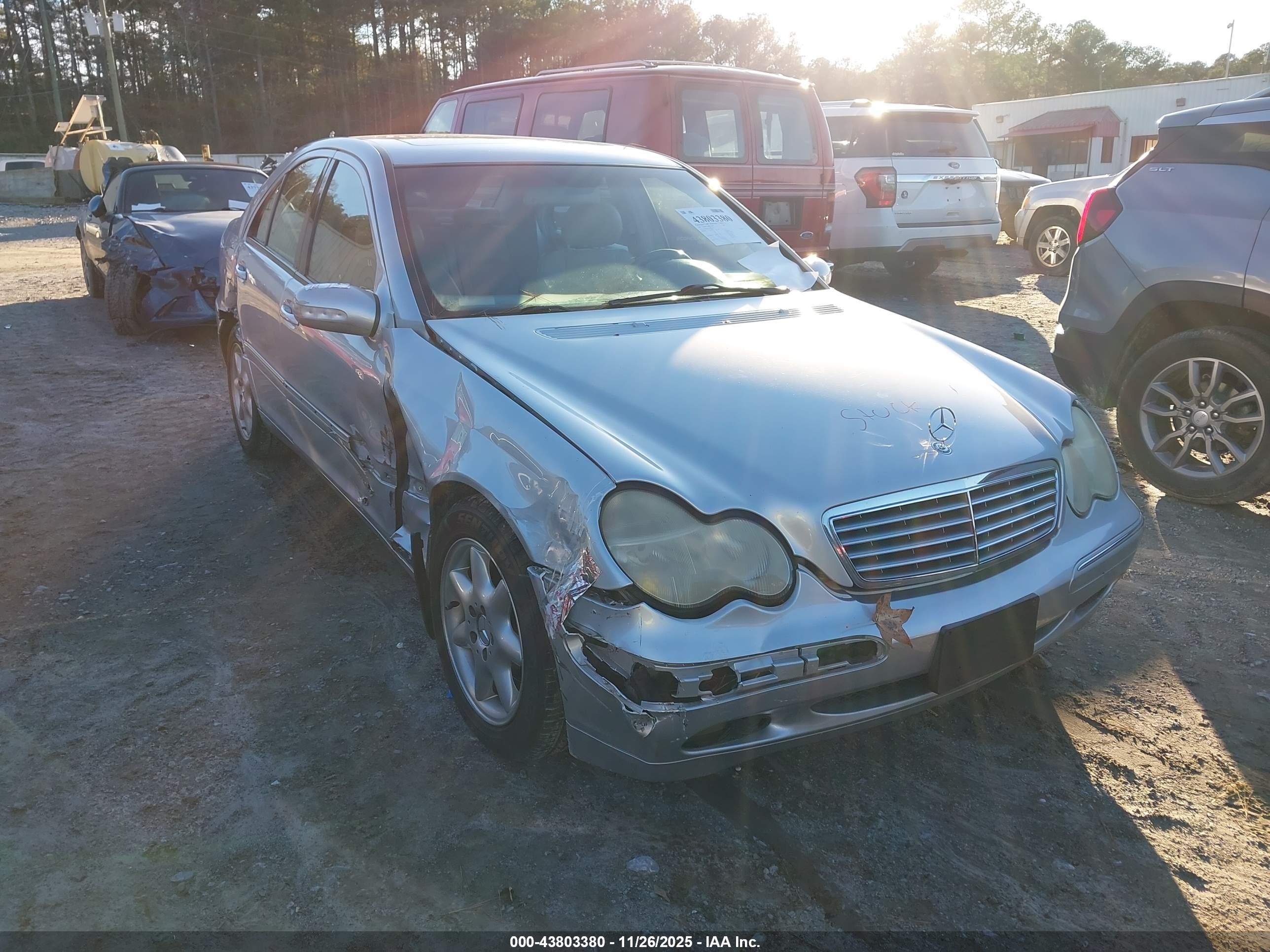 2003 Mercedes-benz C 240   Серебряный vin: WDBRF61J33F343854