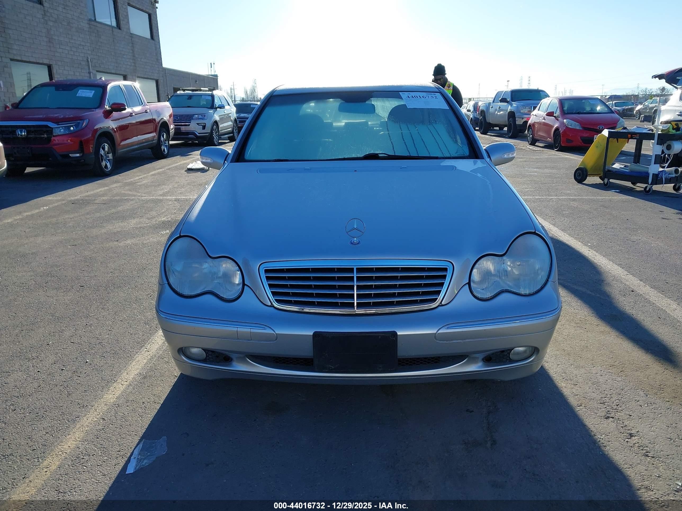 2003 Mercedes-benz C 240   Серый vin: WDBRF61J33F392262