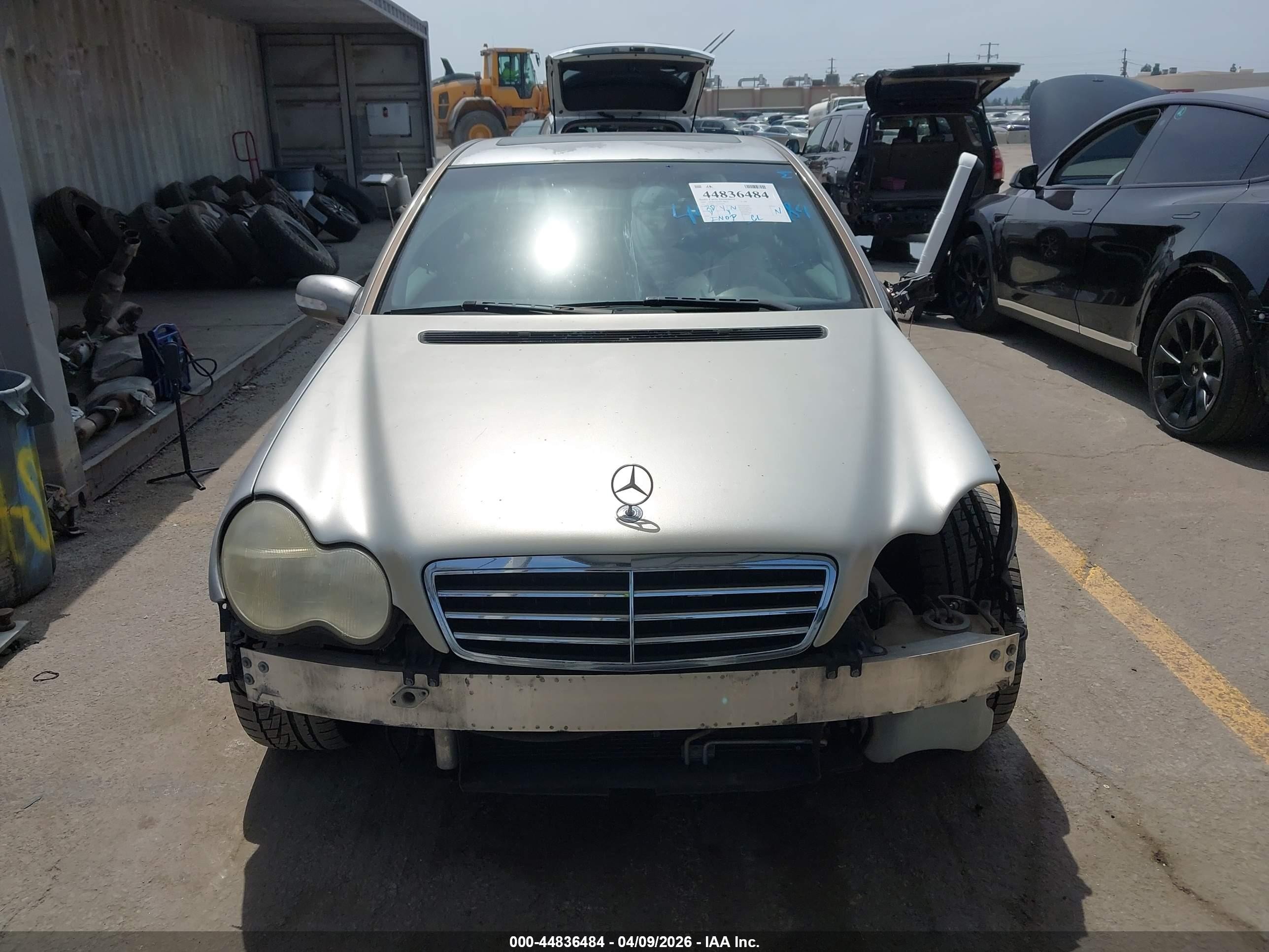 2004 Mercedes-benz C 240   Tan vin: WDBRF61J34E016149