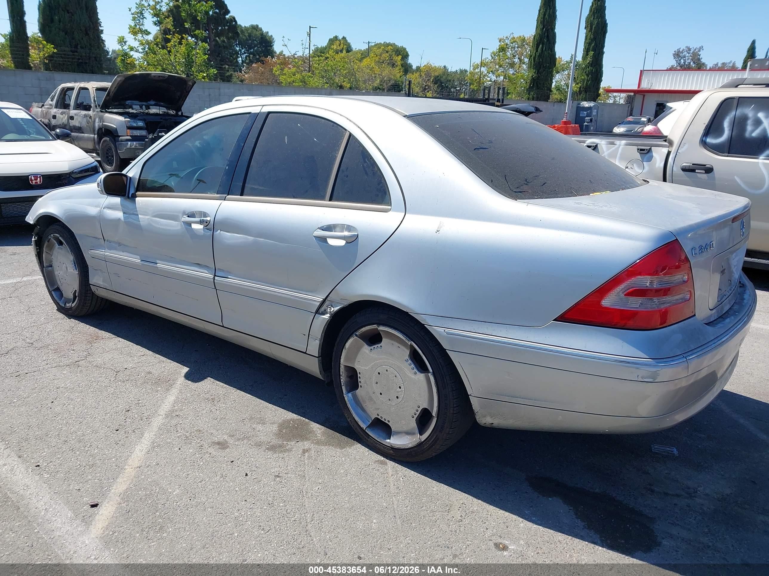 2004 Mercedes-benz C 240 Silver vin: WDBRF61J34E016670