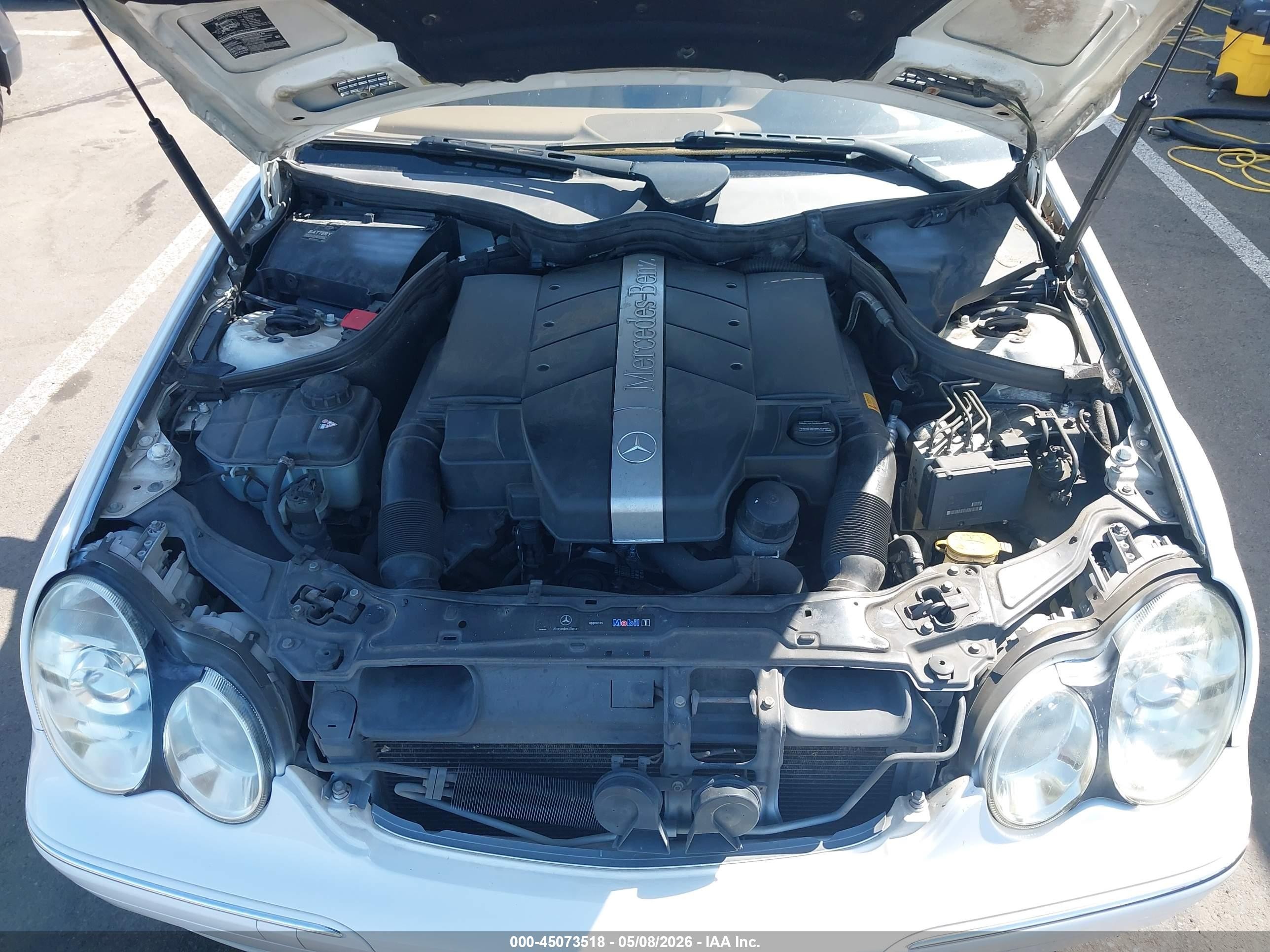 2004 Mercedes-benz C 240 White vin: WDBRF61J34E017236
