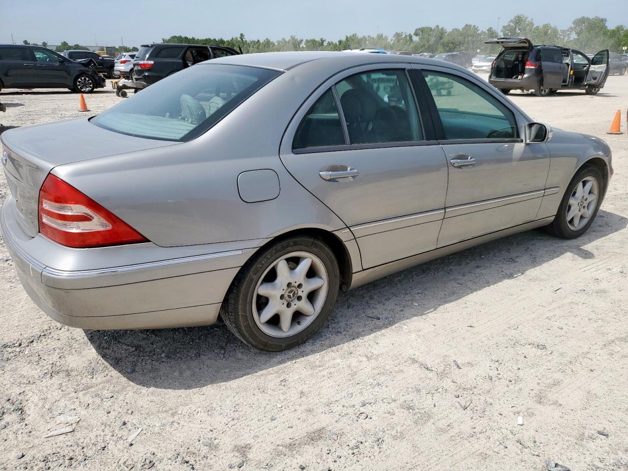 2004 Mercedes-benz C 240 Silver vin: WDBRF61J34E017396