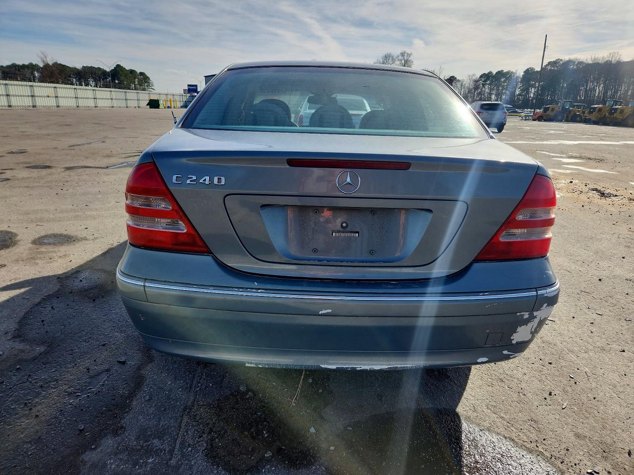 2004 Mercedes-benz C 240 Blue vin: WDBRF61J34F503524