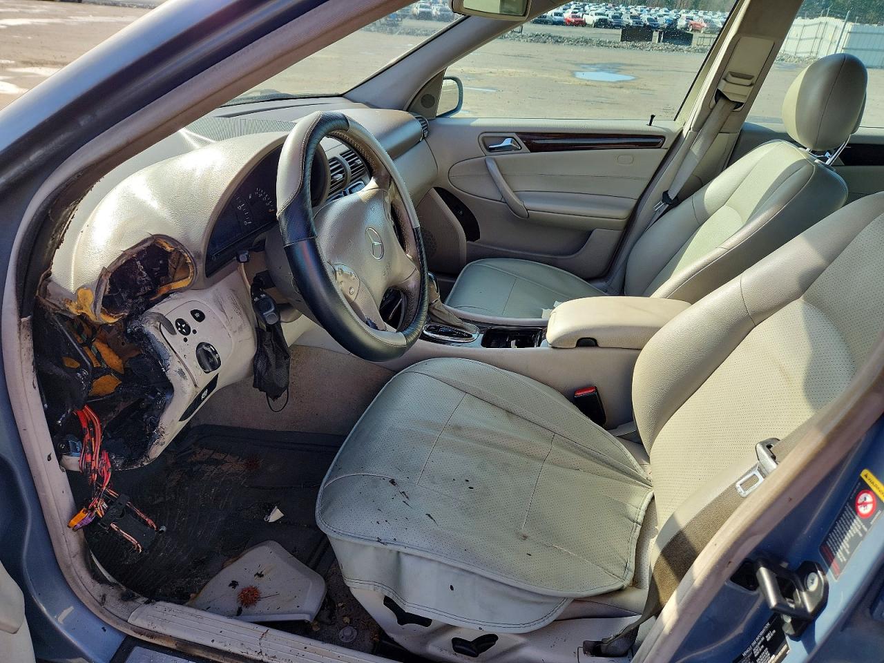 2004 Mercedes-benz C 240 Blue vin: WDBRF61J34F503524