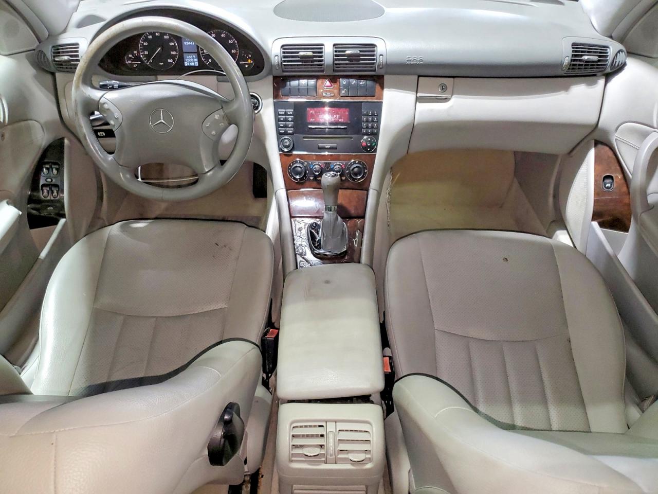 2005 Mercedes-benz C240 Sport Синий vin: WDBRF61J35A652837