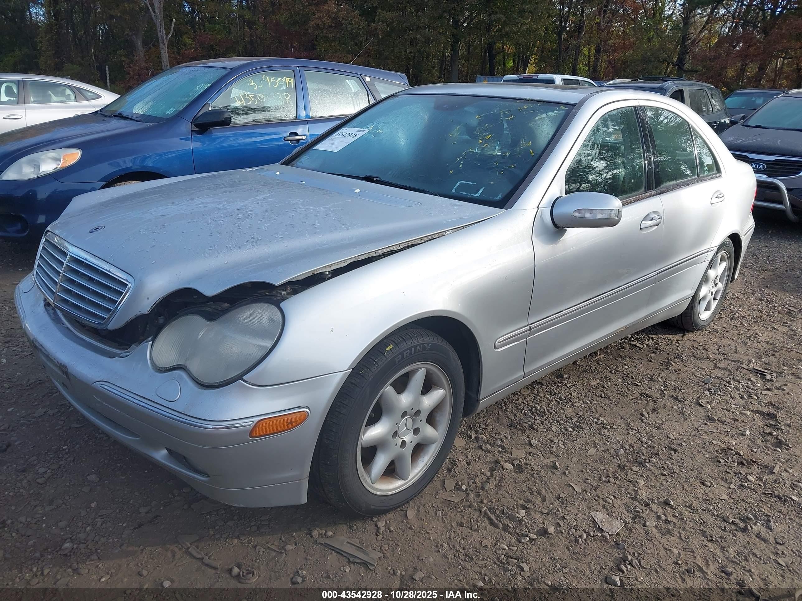 2002 Mercedes-benz C 240   Серый vin: WDBRF61J42E005366