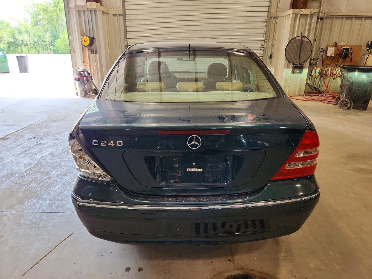 2002 Mercedes-benz C 240 Green vin: WDBRF61J42E009059