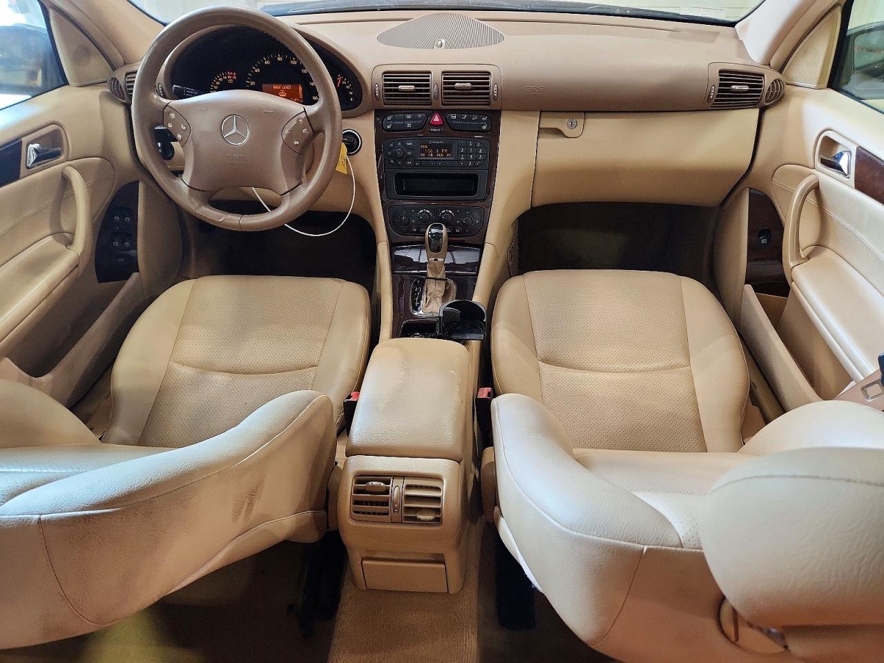 2002 Mercedes-benz C 240 Green vin: WDBRF61J42E009059