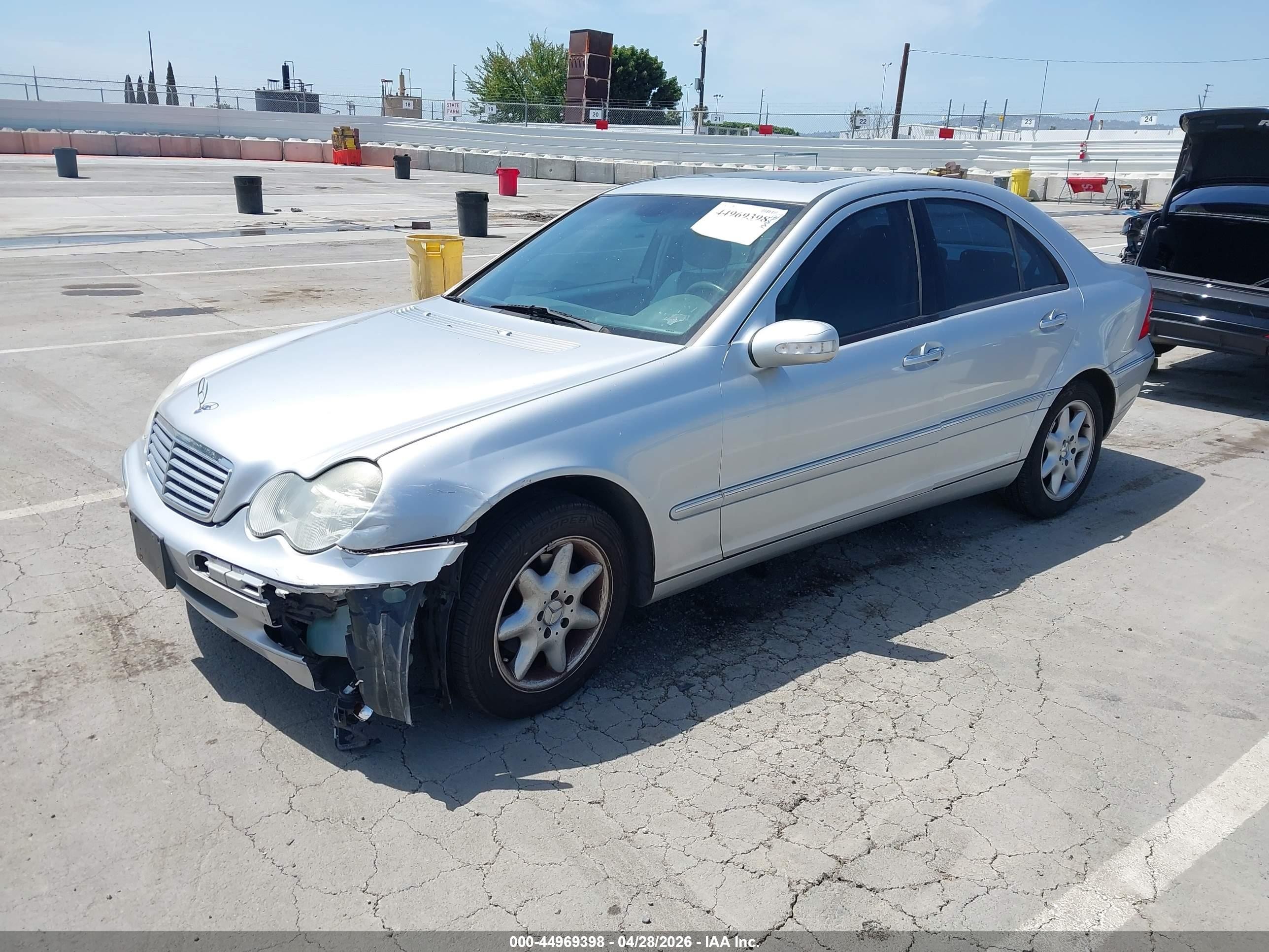 2002 Mercedes-benz C 240   Silver vin: WDBRF61J42F166844