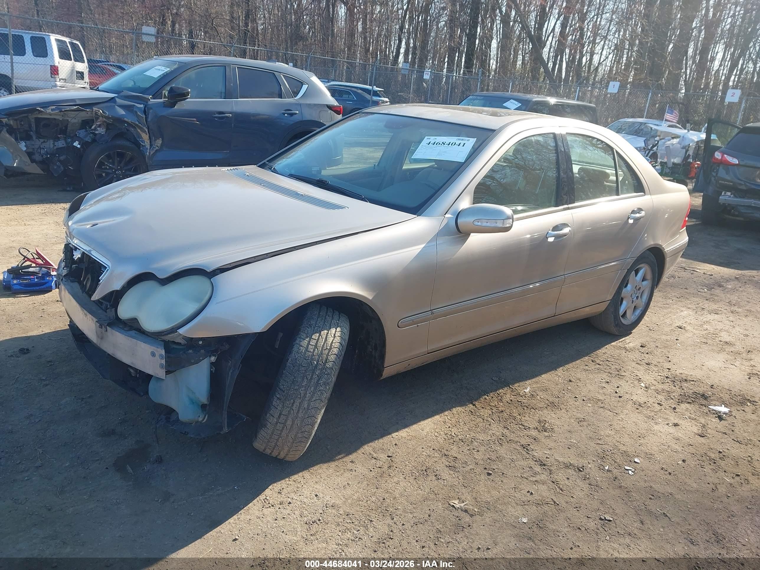 2002 Mercedes-benz C 240   Tan vin: WDBRF61J42F200667