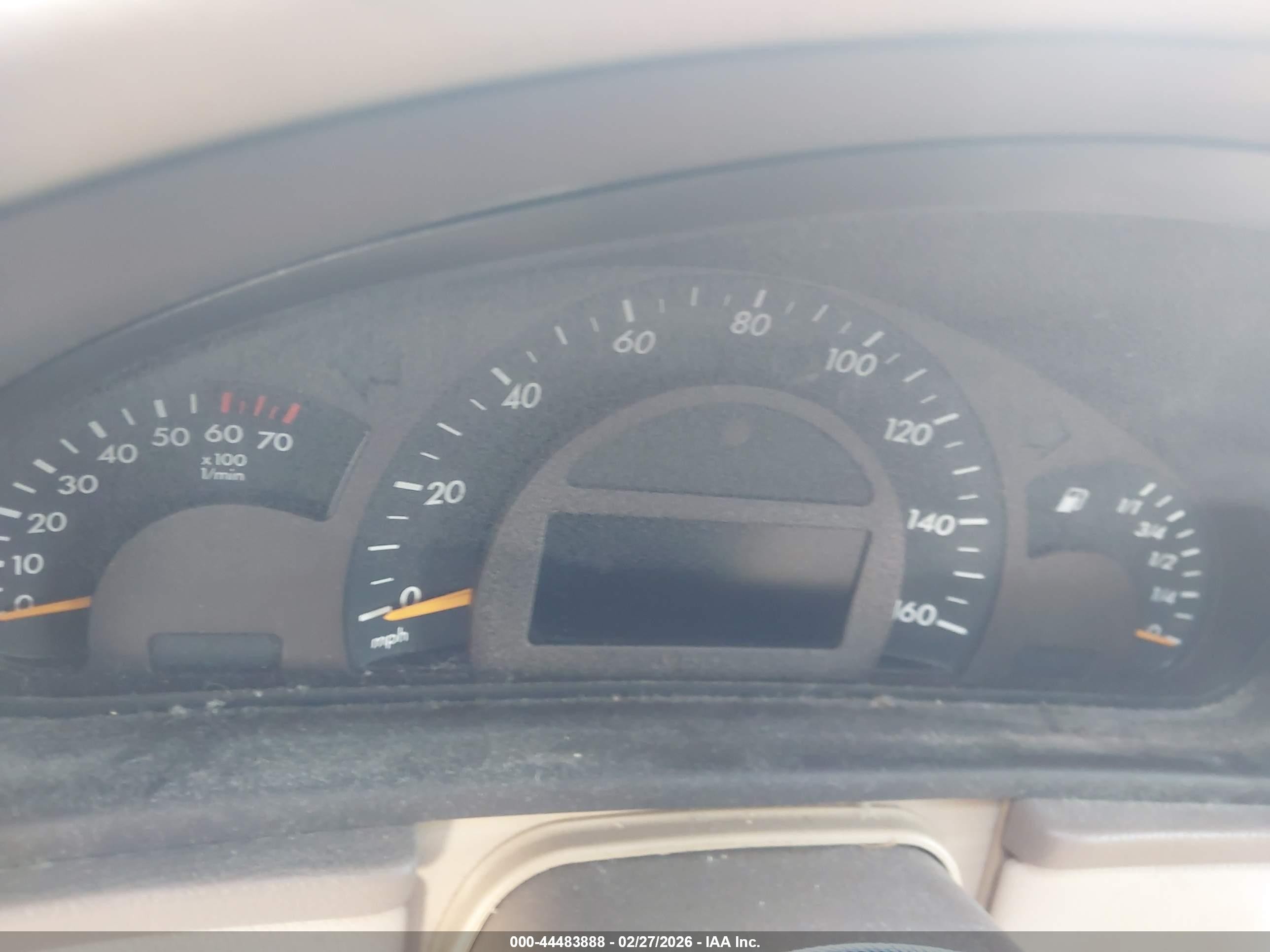 2002 Mercedes-benz C 240   Gold vin: WDBRF61J42F209790