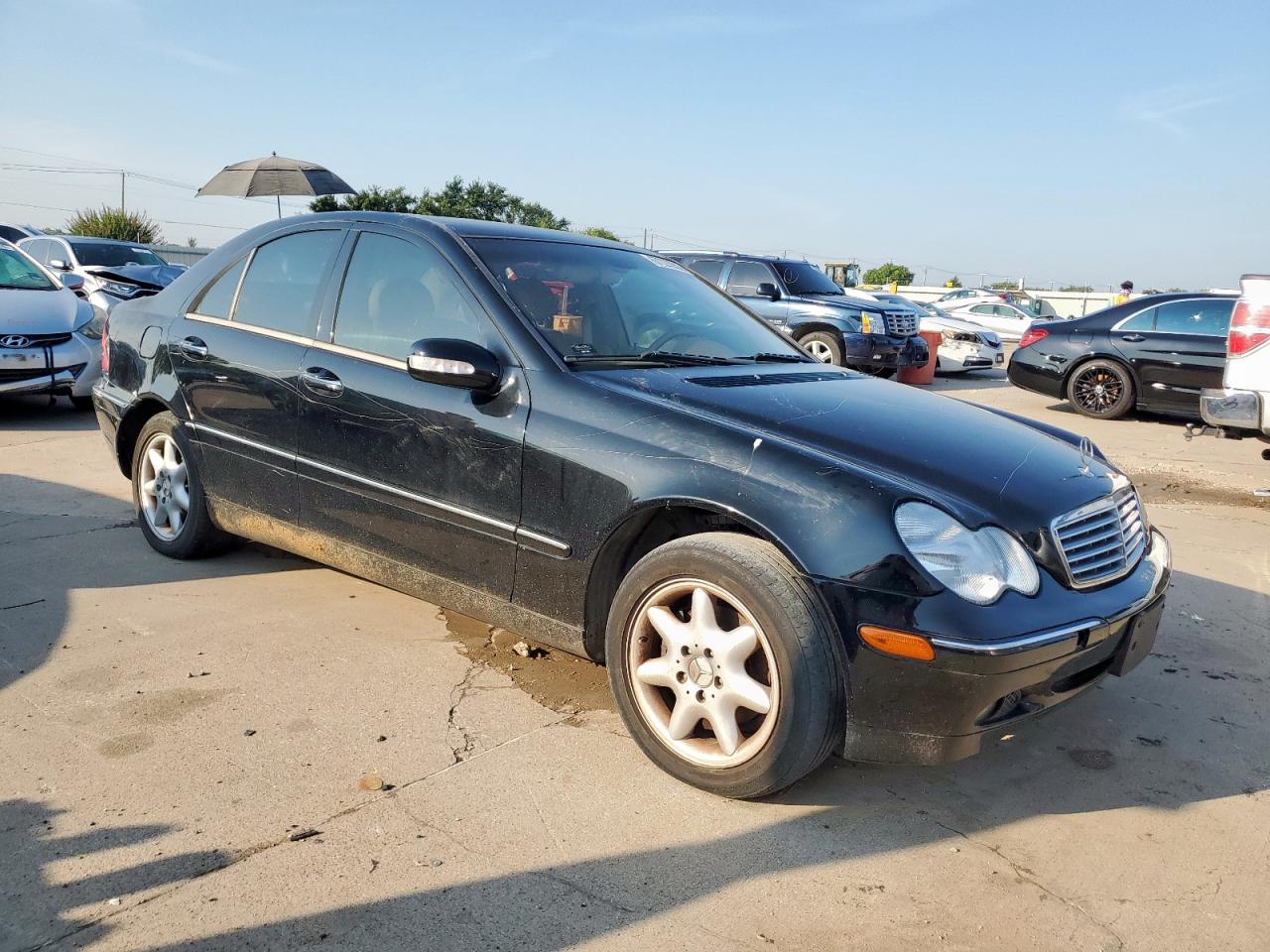 2004 Mercedes-benz C 240 Black vin: WDBRF61J44E015365