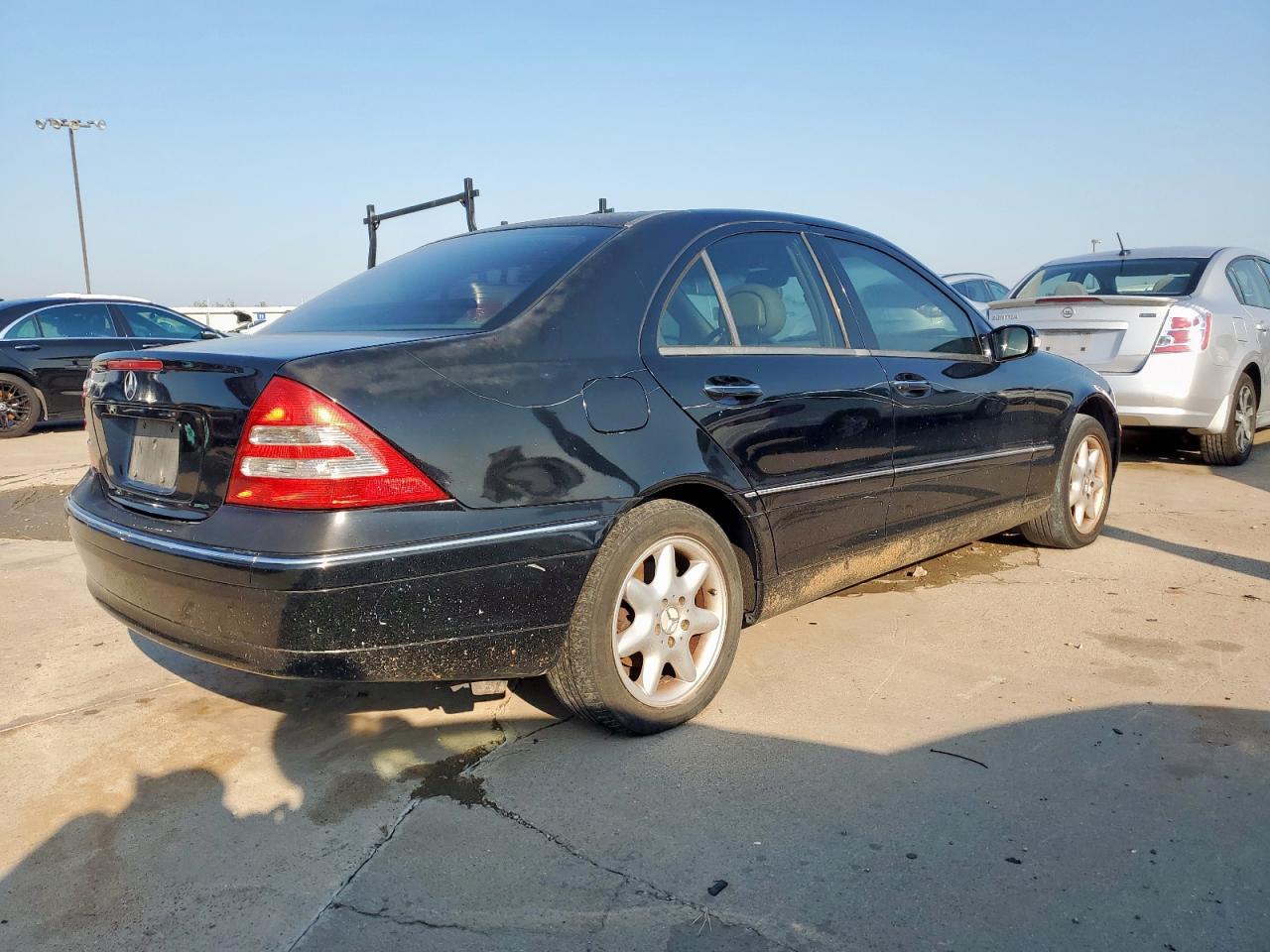 2004 Mercedes-benz C 240 Black vin: WDBRF61J44E015365