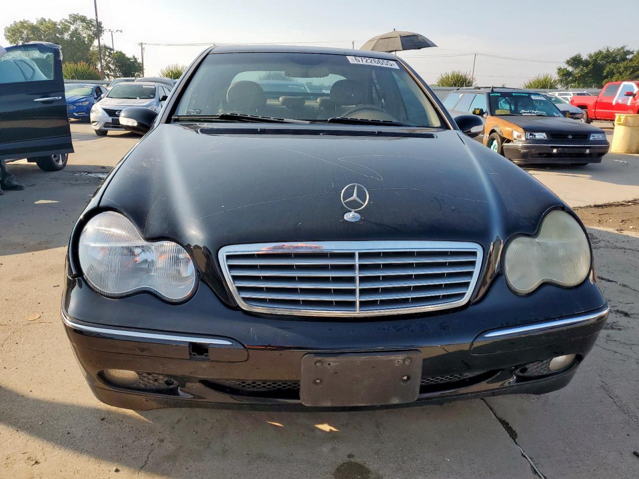 2004 Mercedes-benz C 240 Black vin: WDBRF61J44E015365