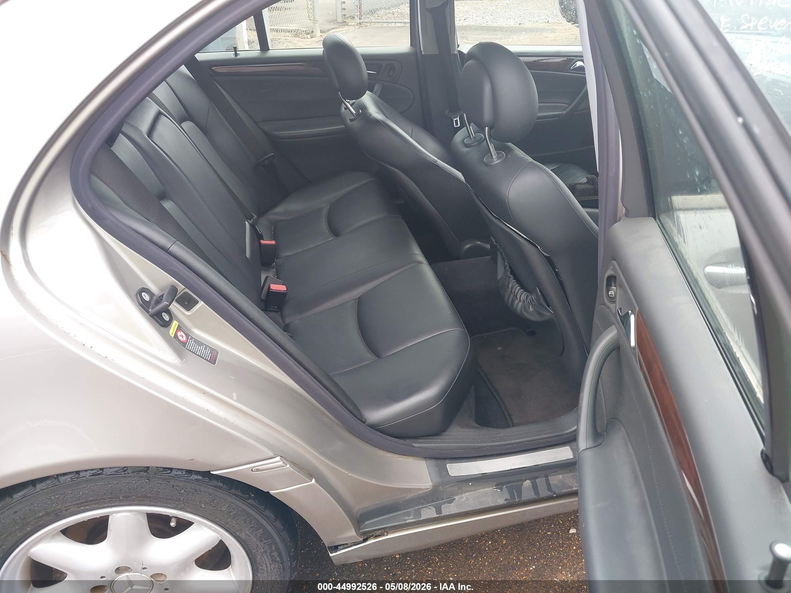 2004 Mercedes-benz C 240   Silver vin: WDBRF61J44F510420